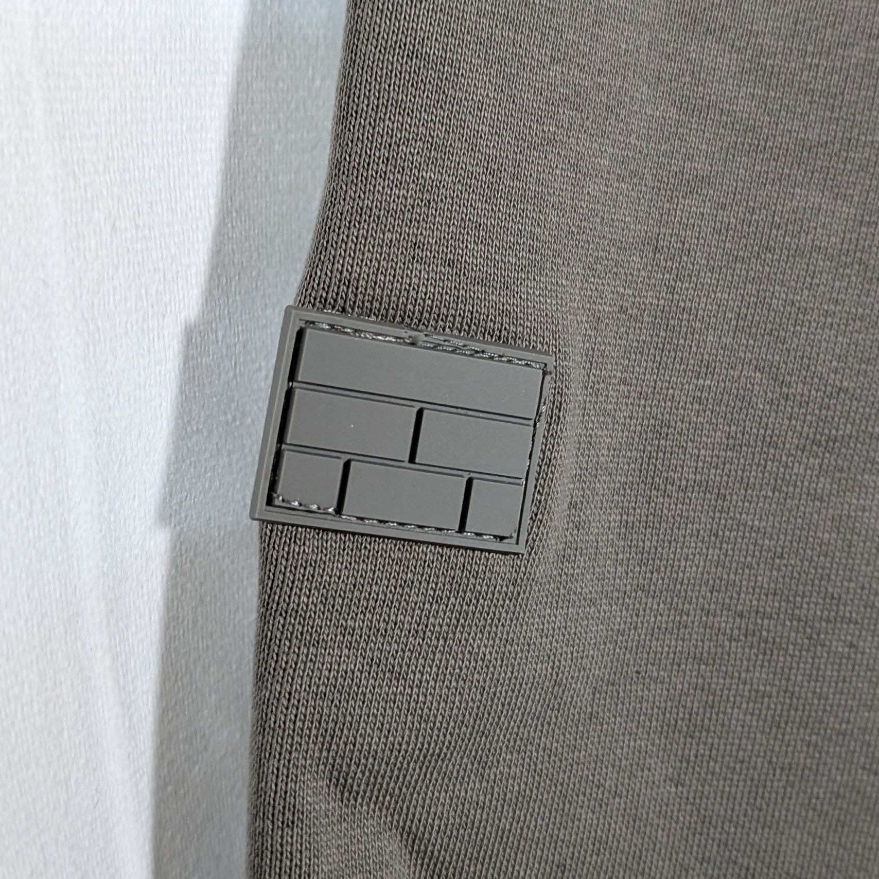 Frame Plaque Hoodie Size US L / EU 52-54 / 3 - 3 Thumbnail