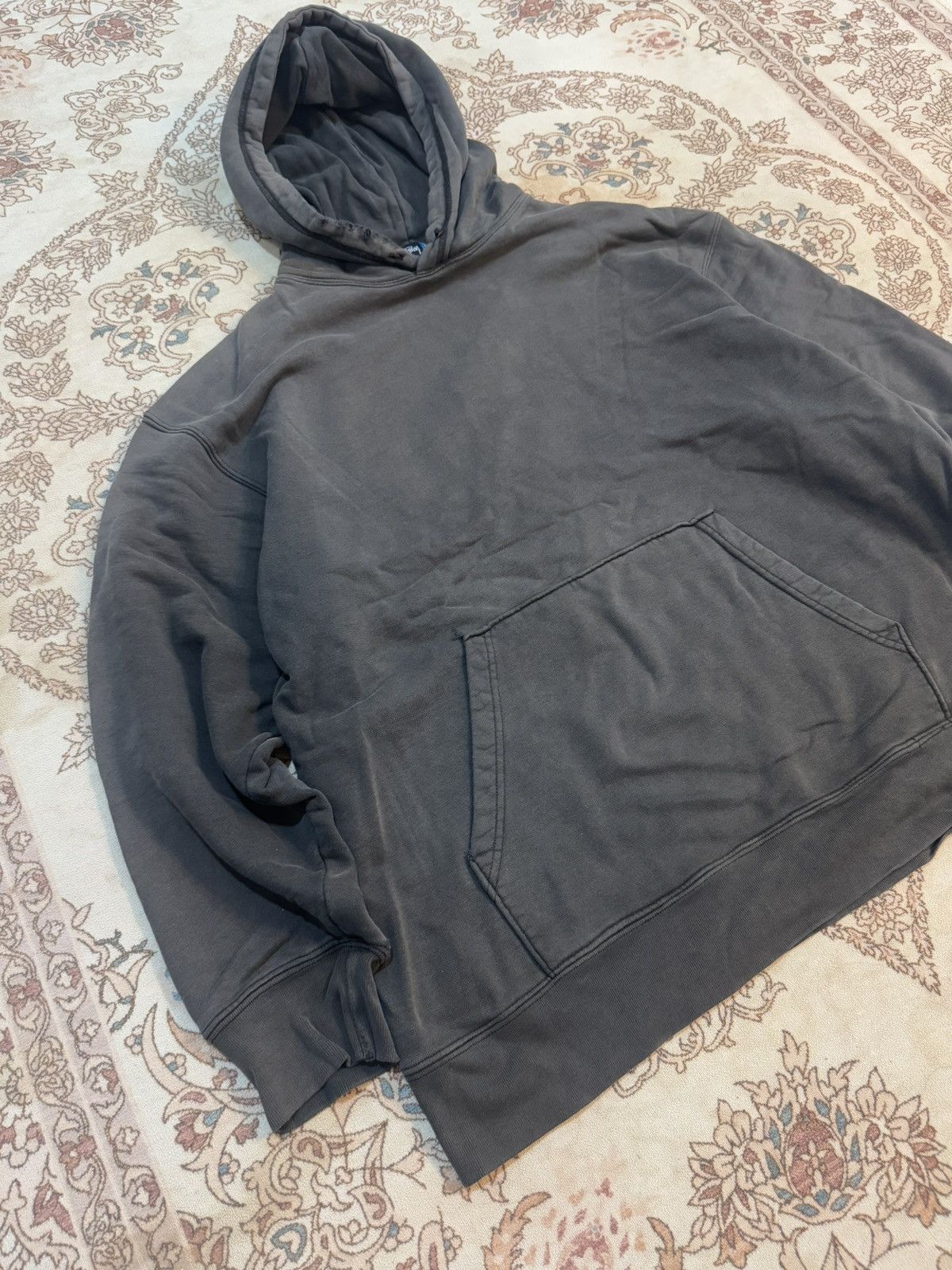 Stussy × Vintage Vintage Faded Stussy Plain Hoodie Size US L / EU 52-54 / 3 - 4 Thumbnail
