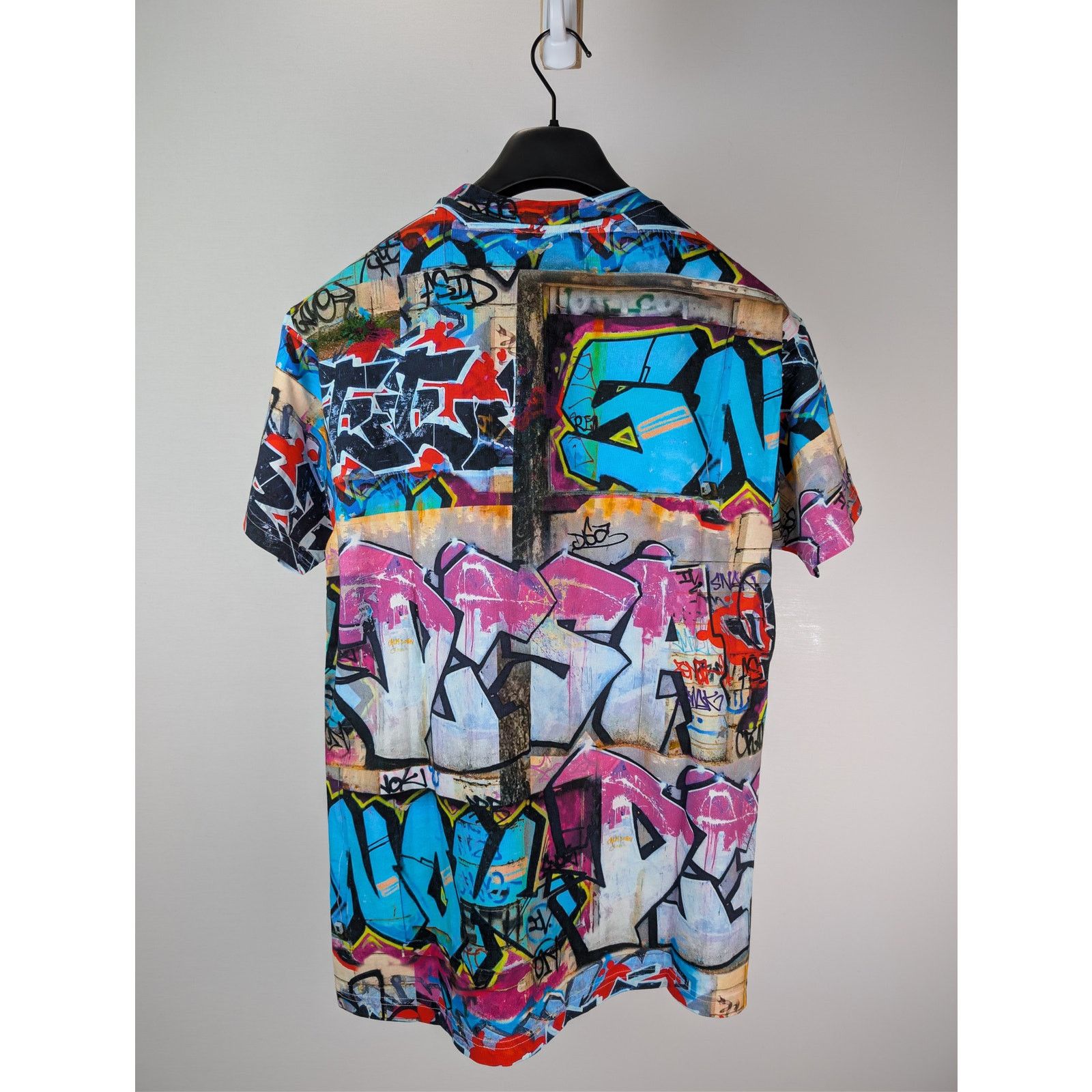 Vivienne Westwood o1rshd1 Classic Graffiti Print T-Shirt in Multiolor Size US M / EU 48-50 / 2 - 16 Thumbnail