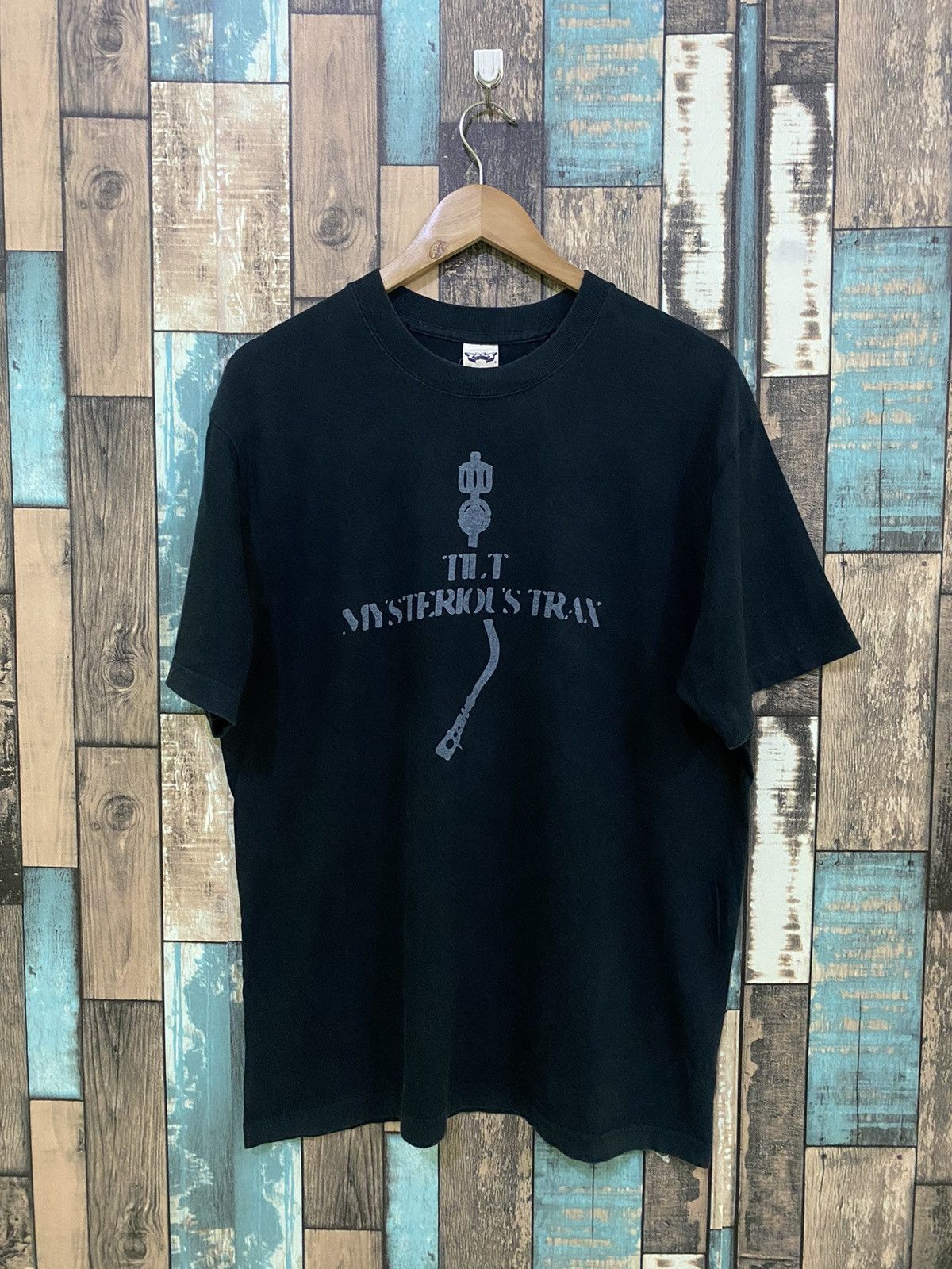 Japanese Brand TILT MYSTERIOUS TRAX TEE Size US L / EU 52-54 / 3 - 1 Thumbnail