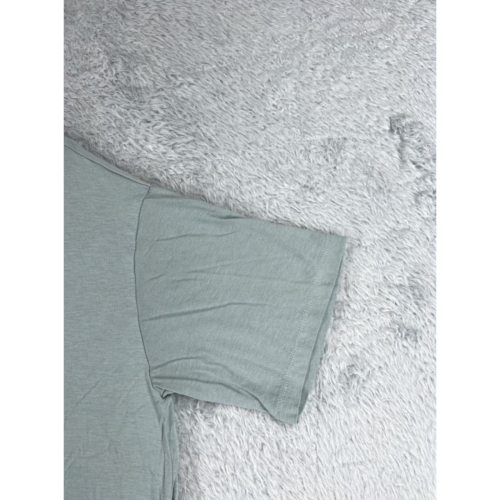 The North Face The North Face Women's Short Sleeve T-Shirt Gray Cropped Cotton-Blend 90s Outdoor Casual Small Size S / US 4 / IT 40 - 2 Thumbnail