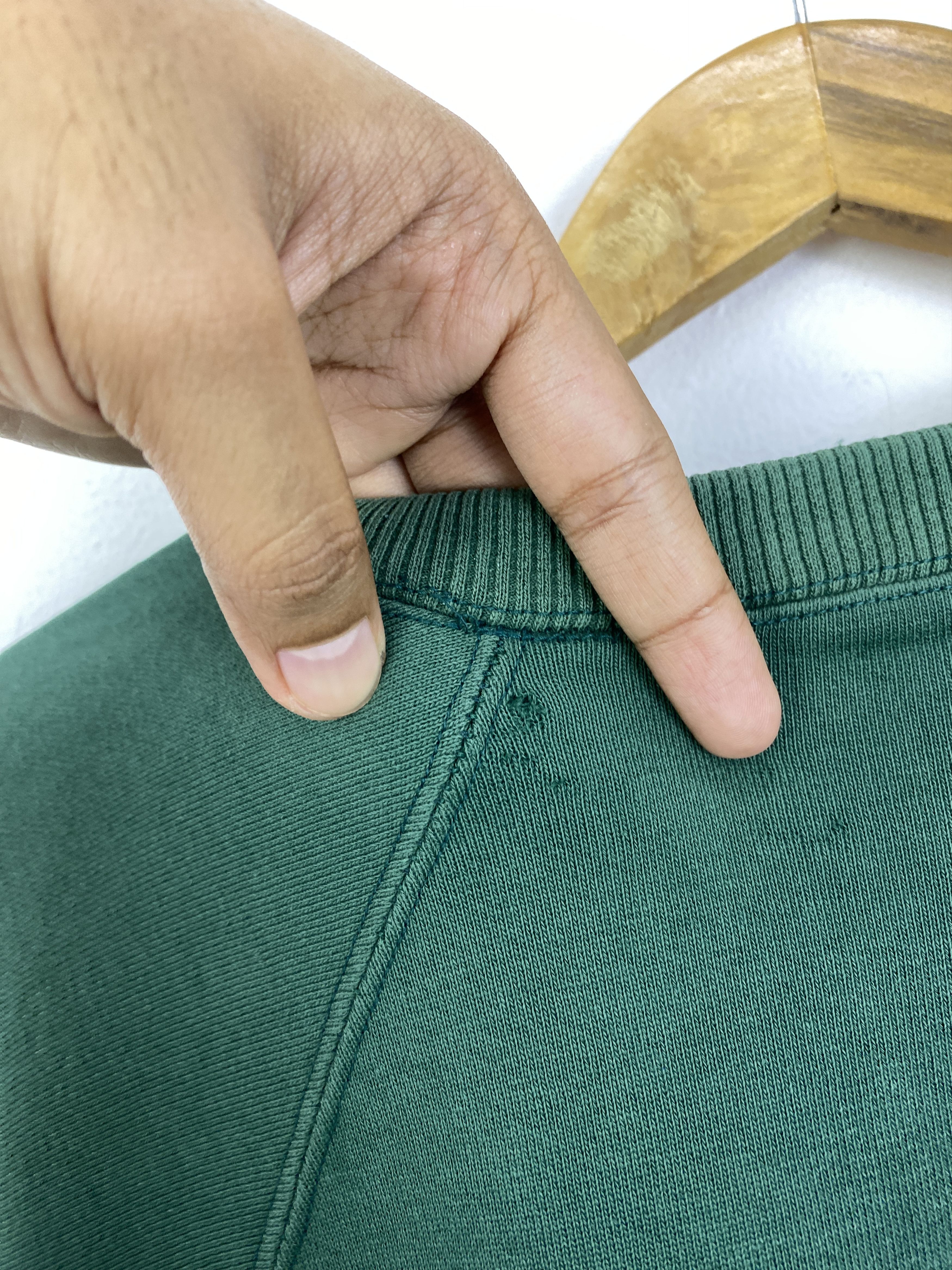 Vintage Vintage McGregor Sportswear Distressed Sweatshirt SH0050 Size US L / EU 52-54 / 3 - 11 Thumbnail
