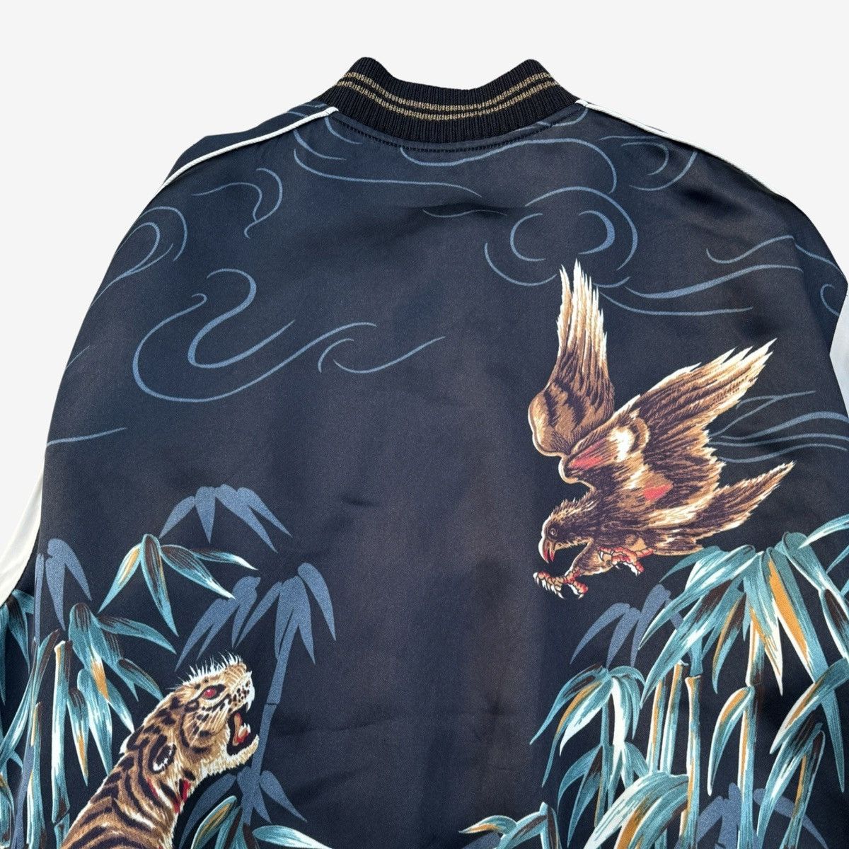 Saint Laurent Paris Saint Laurent SS16 Tiger & Eagle Jacket SZ.46 Size US S / EU 44-46 / 1 - 7 Thumbnail