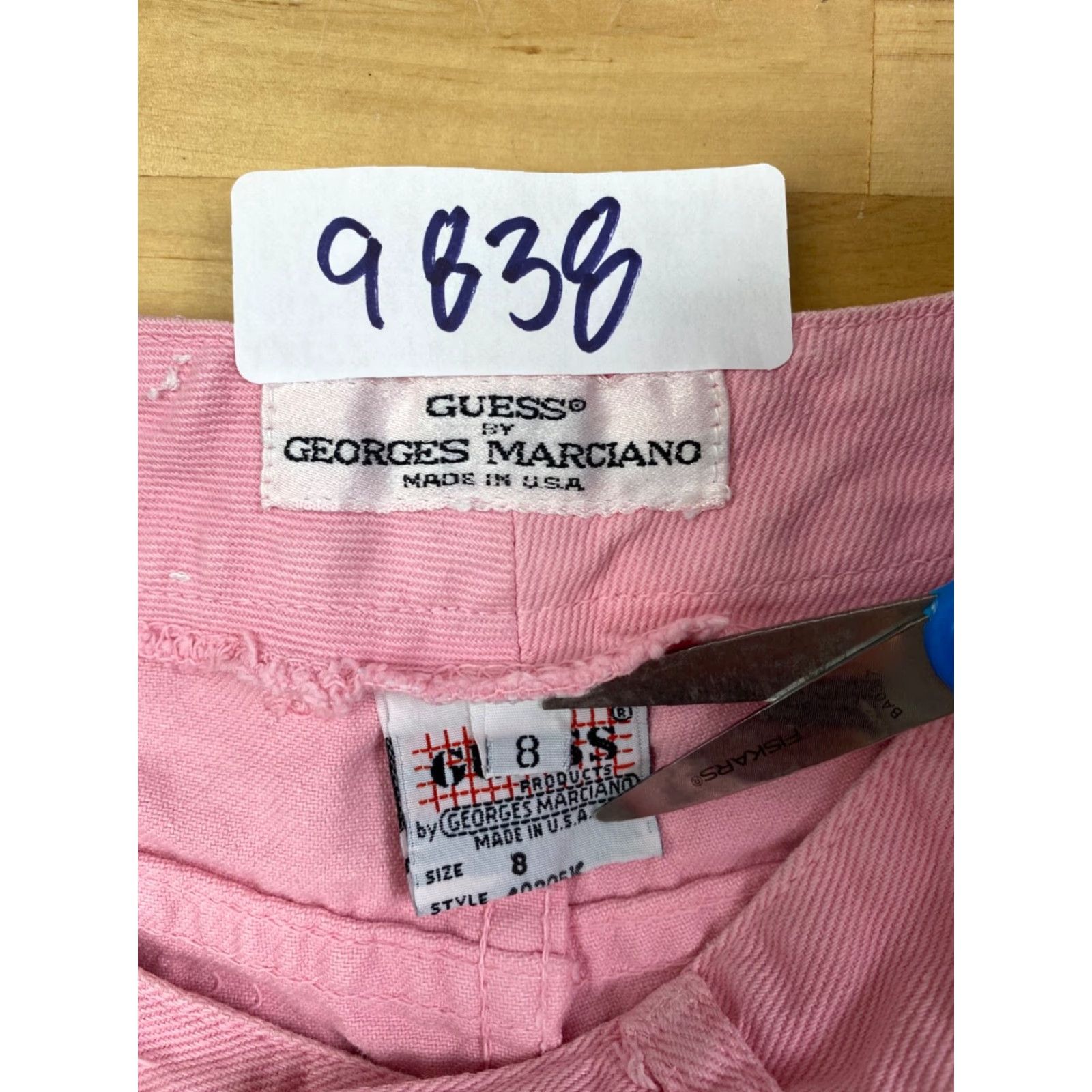 Guess VINTAGE GUESS Denim Shorts Juniors 8 Pink 9" Inseam Casual USA Mom Womens Size 30" / US 8 / IT 44 - 2 Thumbnail