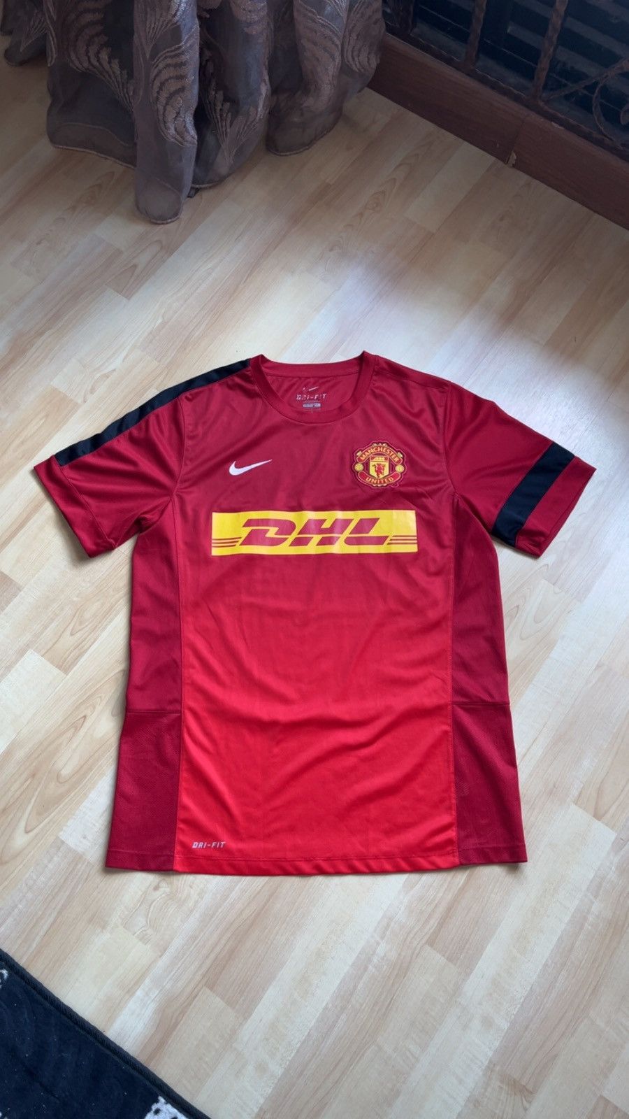 Nike Manchester United 2012/13 Training Kit Size US M / EU 48-50 / 2 - 1 Thumbnail