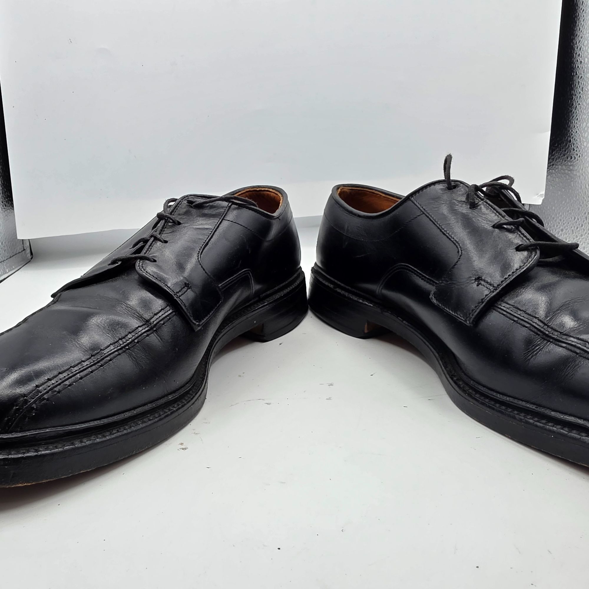 Allen Edmonds Allen Edmonds Hillcrest Mens Size 9.5 Black Leather Bicycle Size US 9.5 / EU 42-43 - 2 Thumbnail