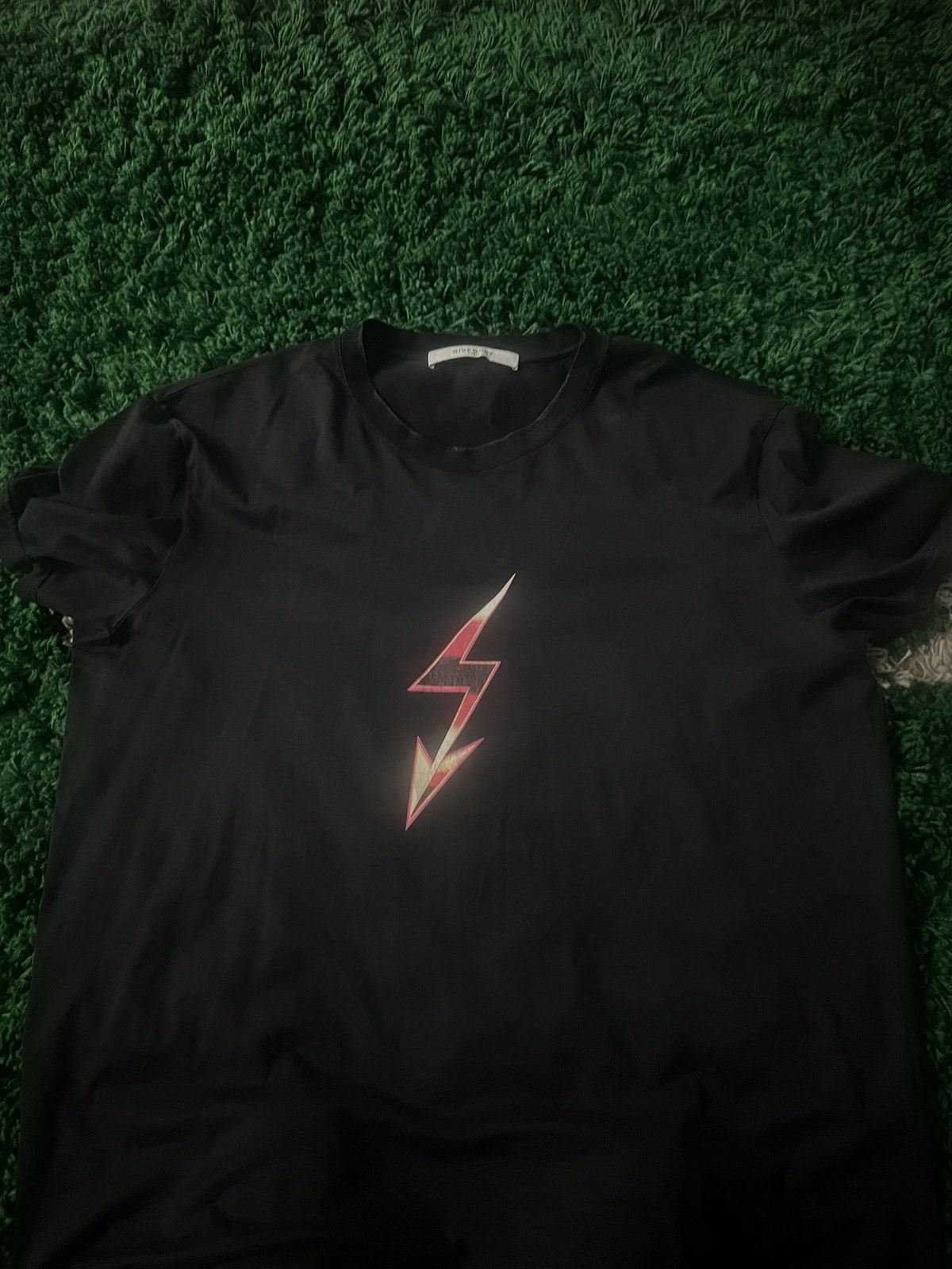 Givenchy Sz XXL Givenchy mad love tour tee Size US XXL / EU 58 / 5 - 5 Thumbnail
