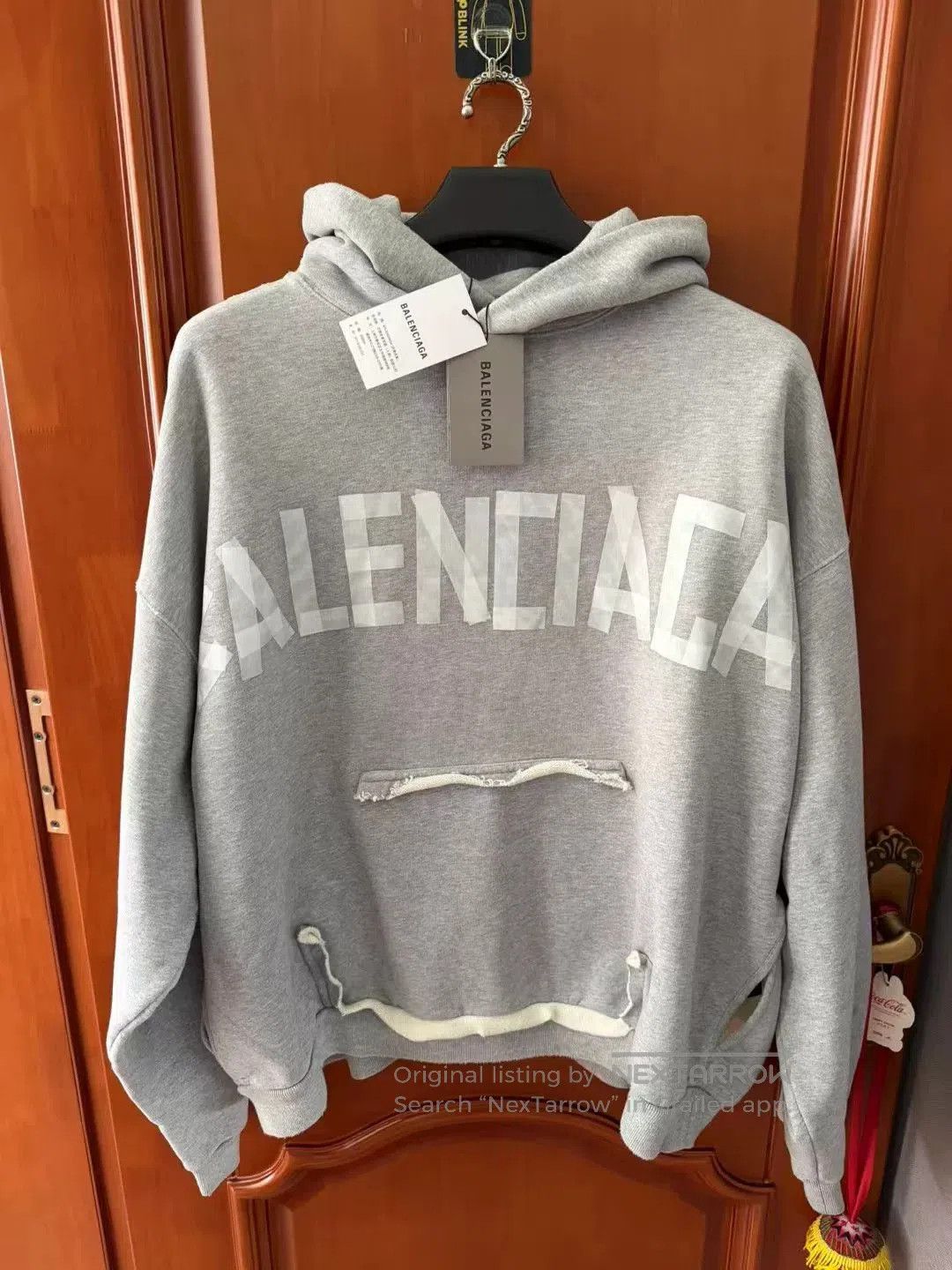 Balenciaga balenciaga gray logo hoodie size M. Size US M / EU 48-50 / 2 - 1 Thumbnail