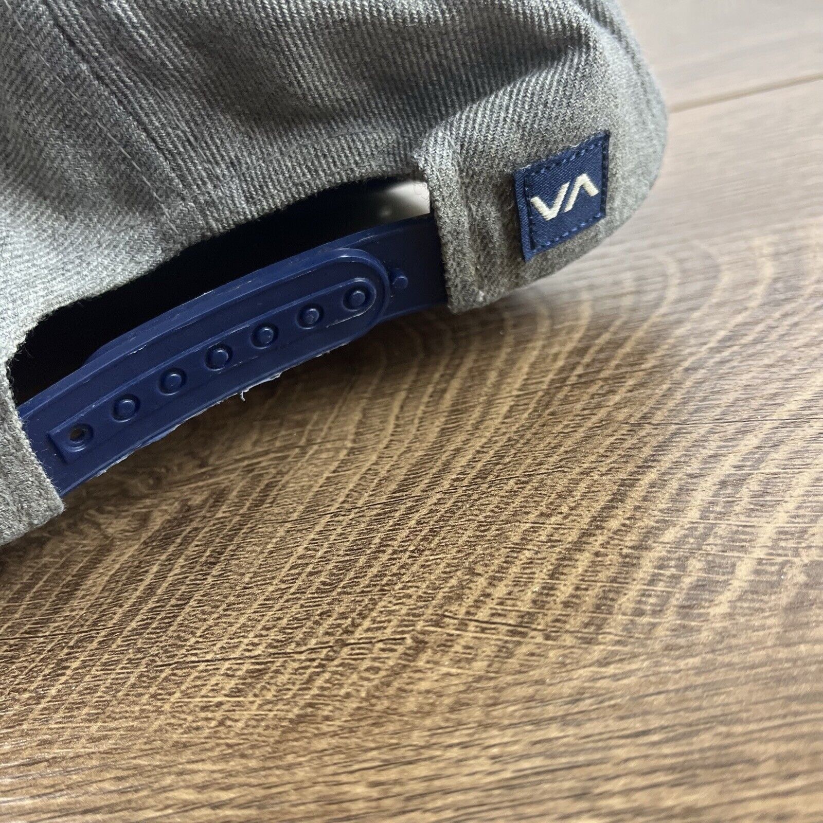 RVCA RVCA Hat RVCA Gray Snapback Hat Gray Adjustable Hat Adult Fi Size ONE SIZE - 11 Thumbnail