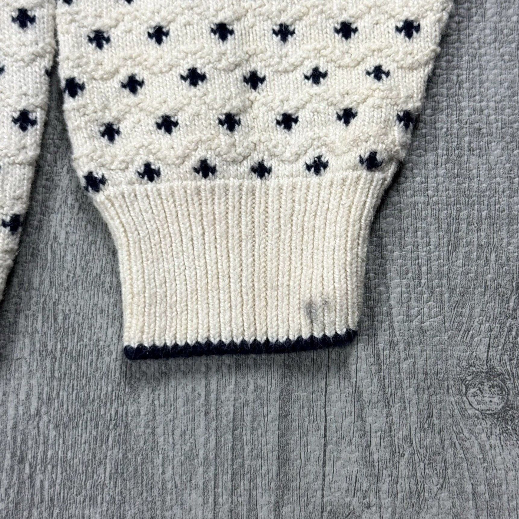 Nautica VINTAGE CAPE ISLE KNITTERS NAUTICAL FISHERMAN SWEATER MENS XL NAVY IVORY 90s CABLE-KNIT Size US XL / EU 56 / 4 - 6 Thumbnail