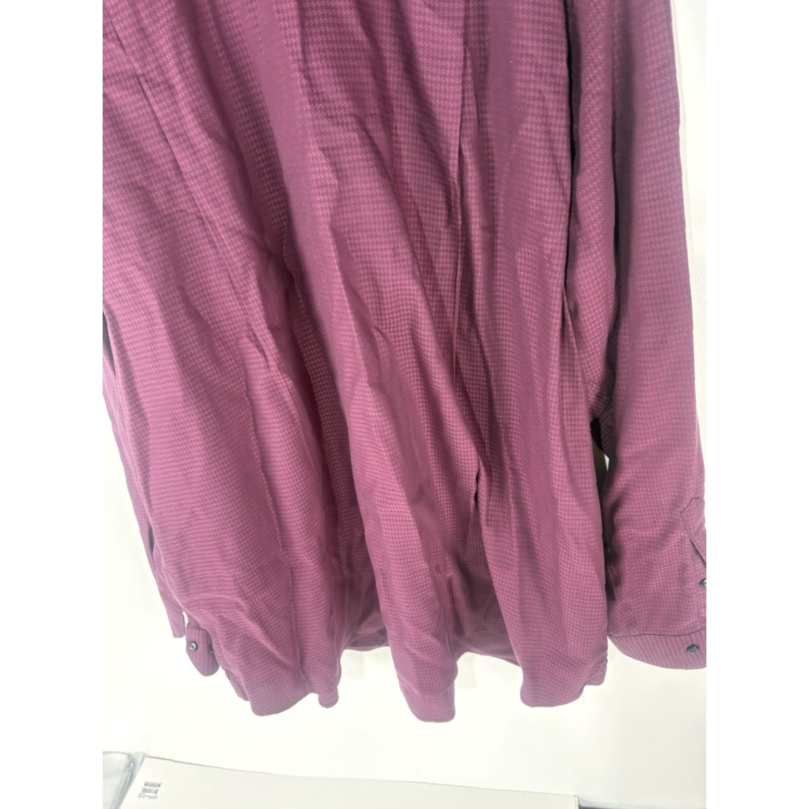 Vintage Rochester Dress Shirt Men’s 38/39T Egyptian Cotton Button Up Geometric Long Sleeve Wine Classic Big & Tall Mens Size 38R - 6 Thumbnail