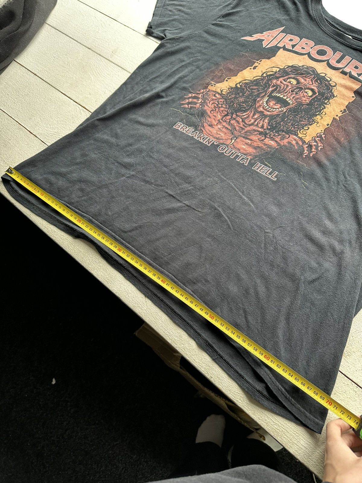 Band Tees RARE🚨 Airbourne 2016 tour t-shirt band tee faded big logo Size US XL / EU 56 / 4 - 9 Thumbnail