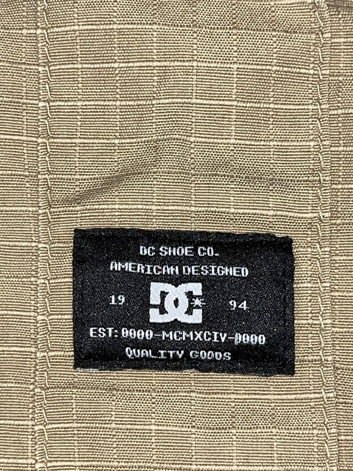 DC DC Shoes Cargo Shorts — Relaxed Fit Size US 32 / EU 48 - 3 Thumbnail