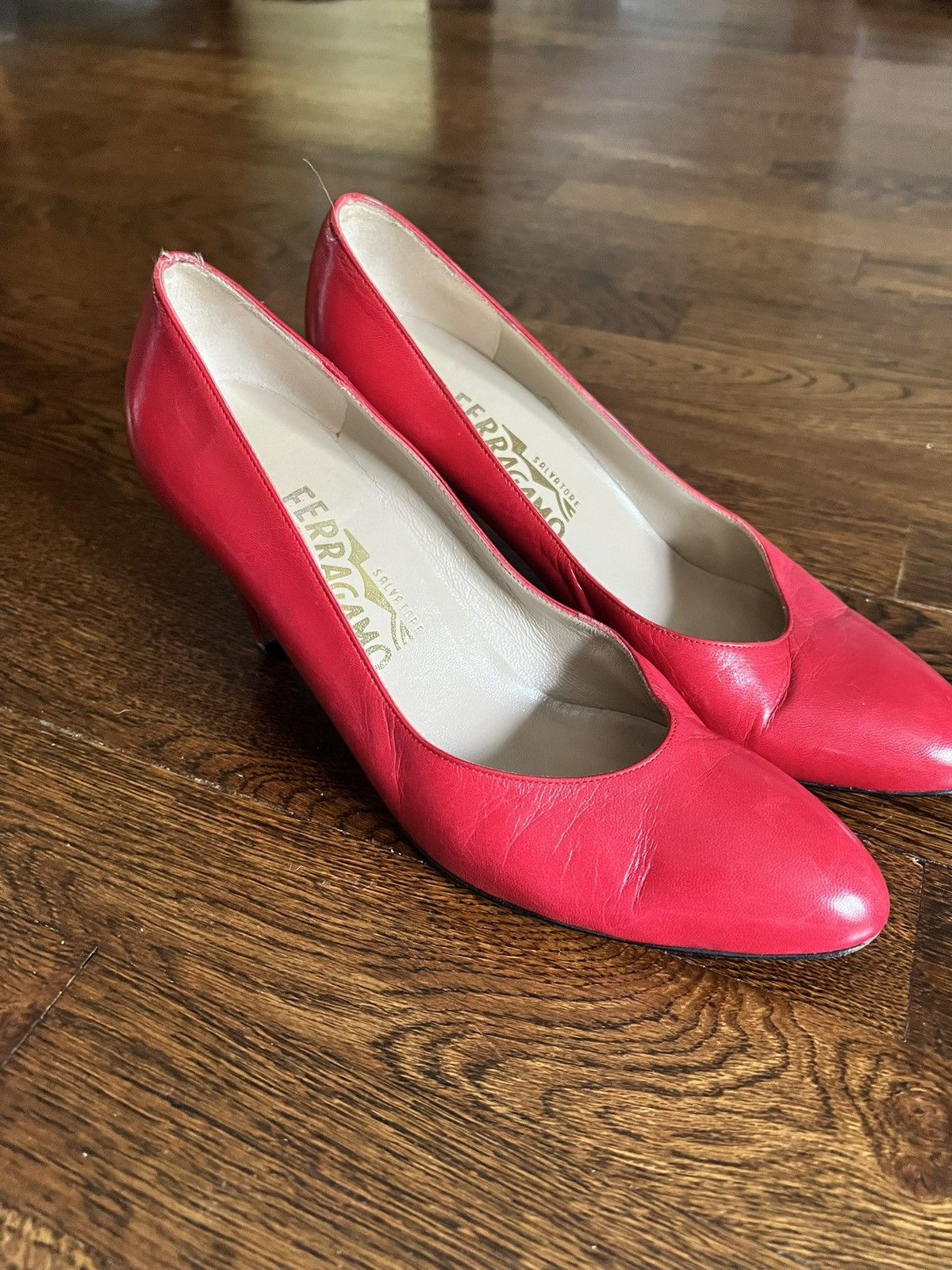 Salvatore Ferragamo Vintage Salvatore Ferragamo Red Pumps Shoes 8 Size US 8 / IT 38 - 4 Thumbnail