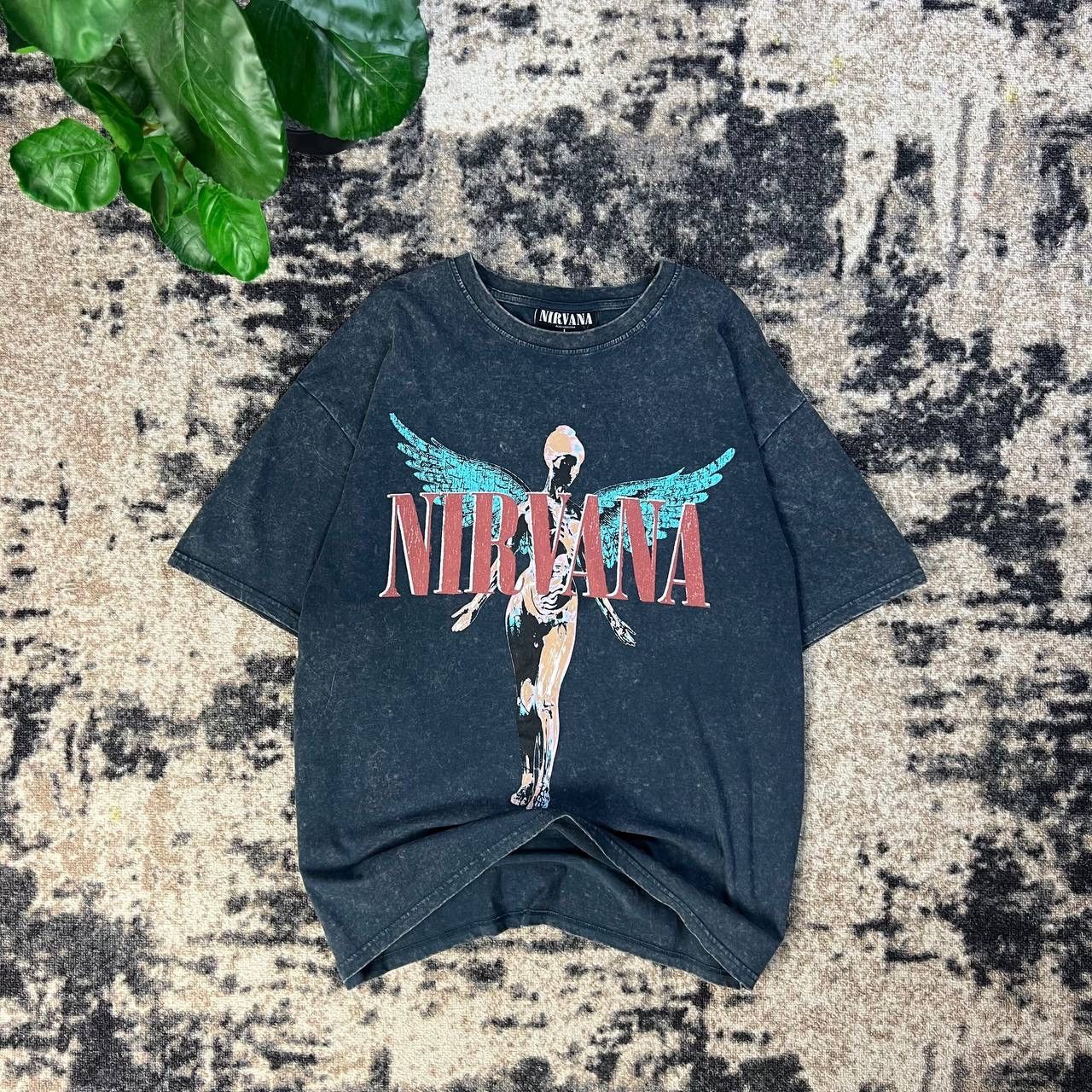 Nirvana Nirvana Vintage Big Logo Rock Band T-Shirt 1TS112 Size US L / EU 52-54 / 3 - 1 Thumbnail