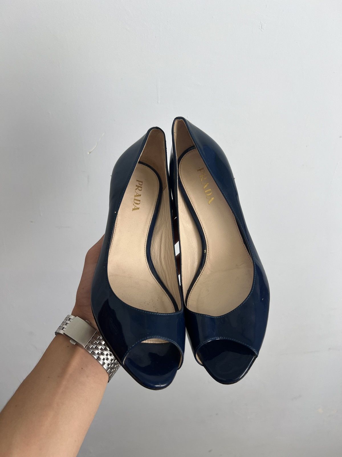 Prada Prada Blue Suede Kitten Heel Pumps Size US 8 / IT 38 - 2 Thumbnail