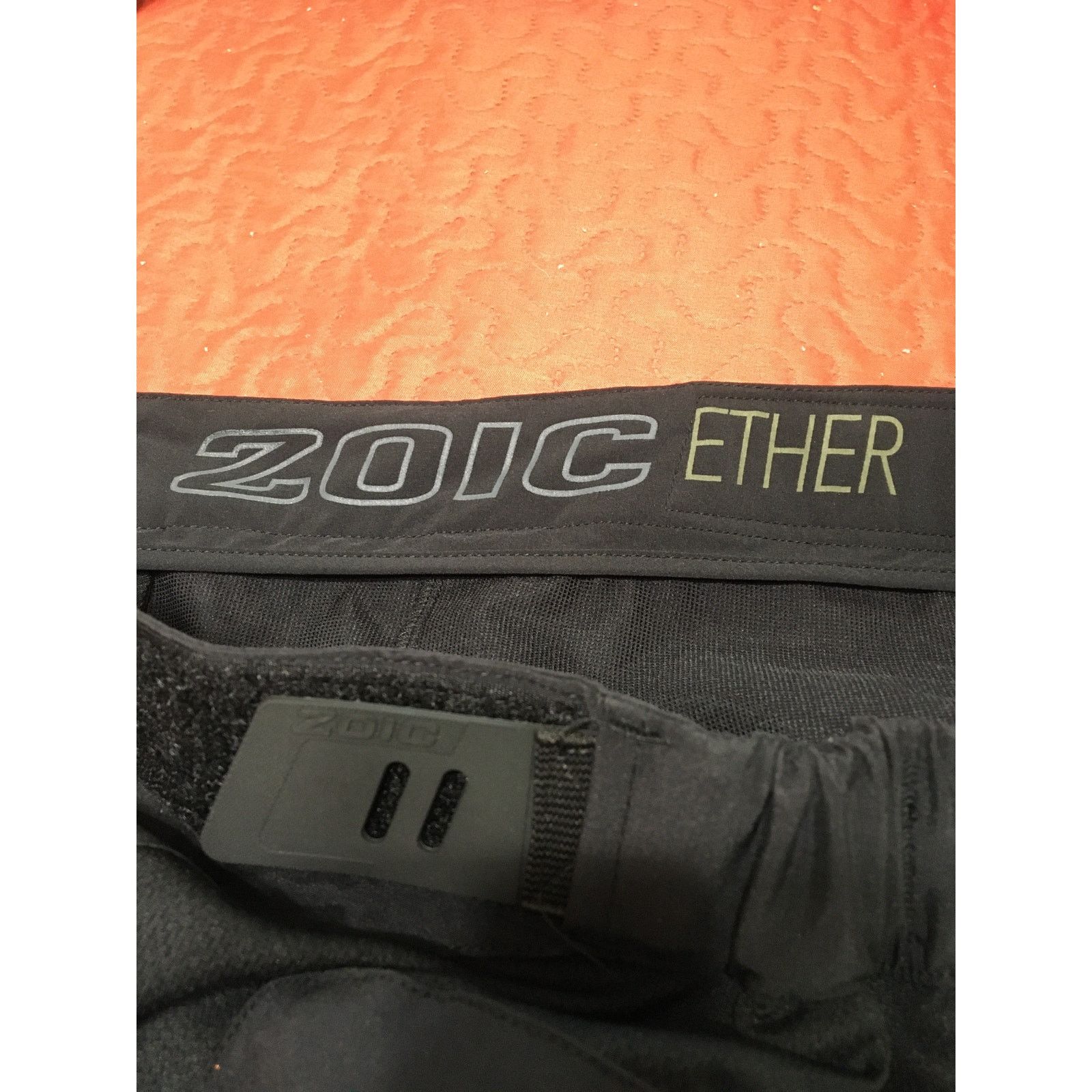 Other Zoic Ether XL Bike Cycling Shorts Pockets & Adjustable Waist Size US 37 - 8 Thumbnail