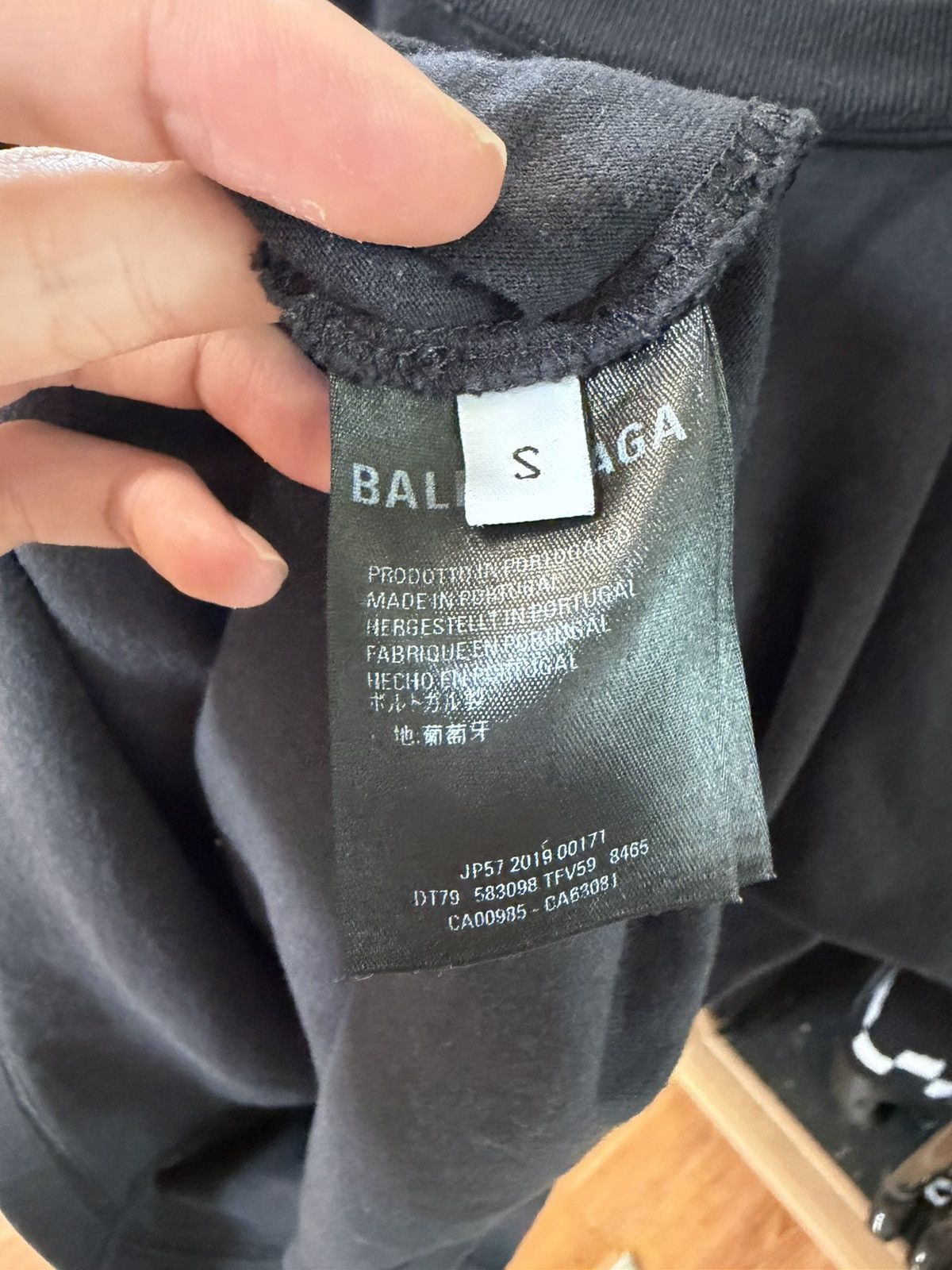 Balenciaga Balenciaga - 2019 Pink Logo T Shirt Size US M / EU 48-50 / 2 - 5 Thumbnail