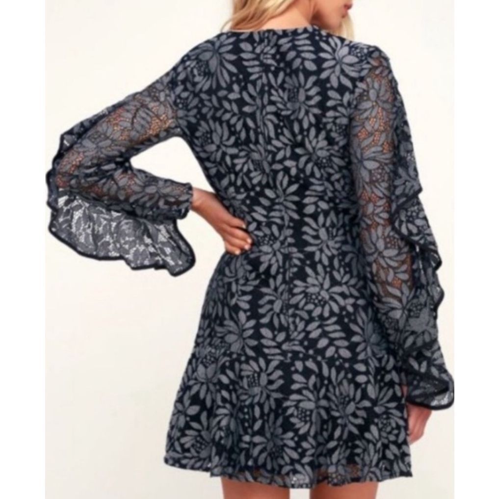 Other Keepsake Women's Engage Lace Long Sleeve Dress size XS Size XS / US 0-2 / IT 36-38 - 3 Thumbnail