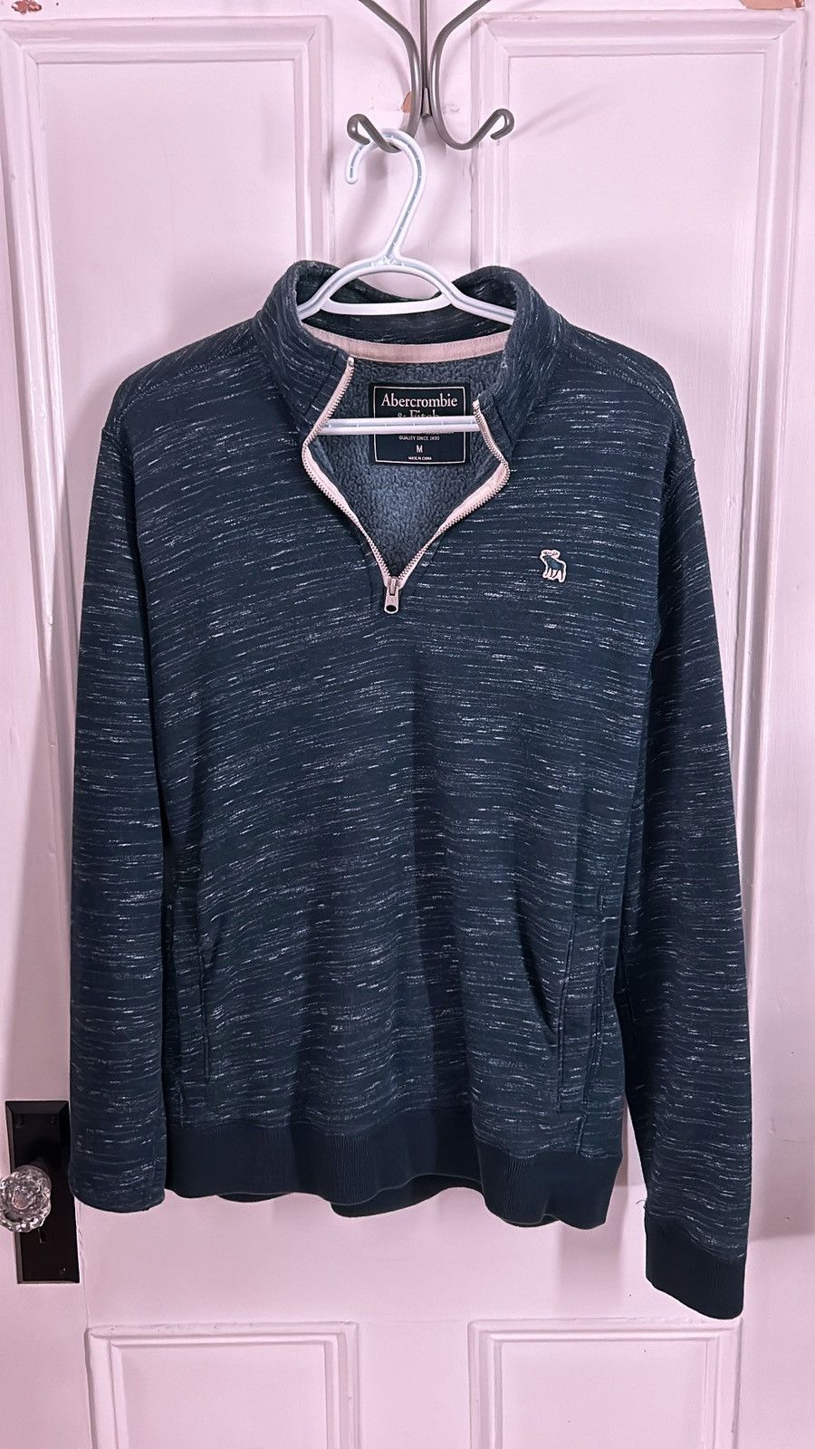 Abercrombie & Fitch Abercrombie blue sweater Size US M / EU 48-50 / 2 - 1 Thumbnail