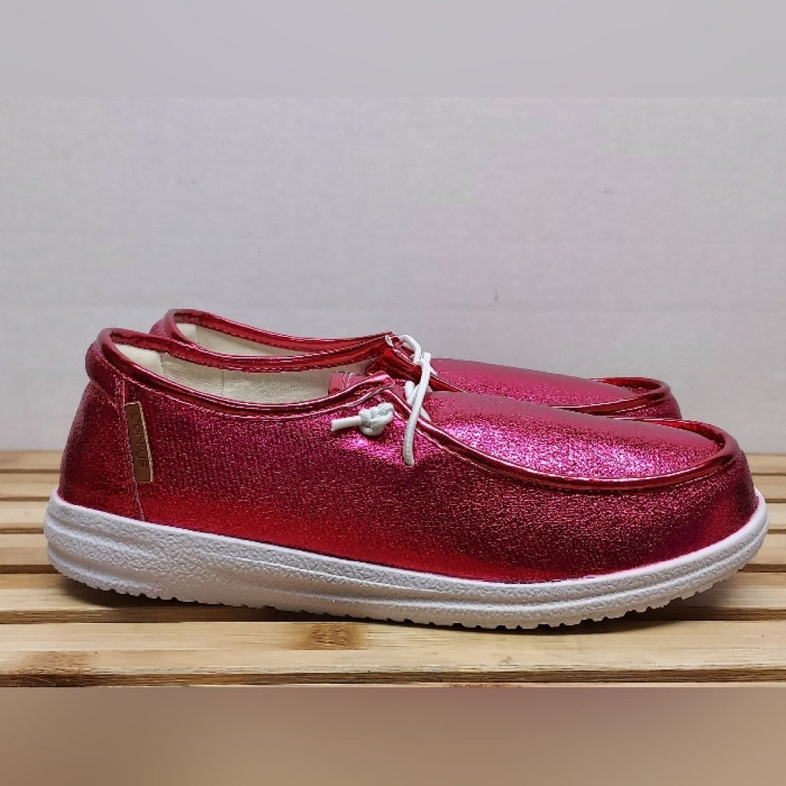 Other Corkys Womens Pink Crinkle Metallic Kayak Casual Shoes SZ 7 Size US 7 / IT 37 - 6 Thumbnail