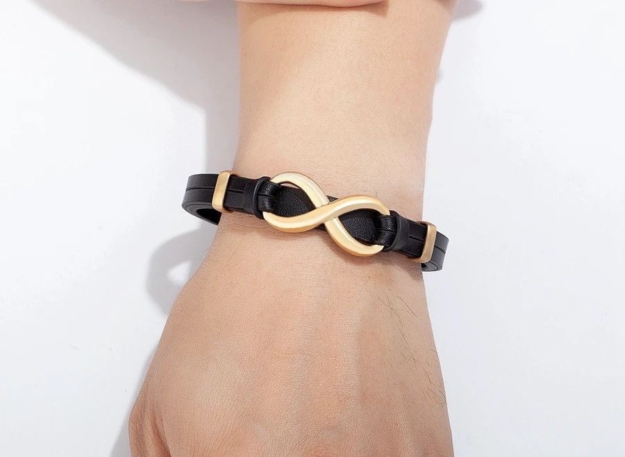 Jewelry × Vintage Luxury Genuine Leather Infinity Symbol Bracelet Size ONE SIZE - 1 Thumbnail