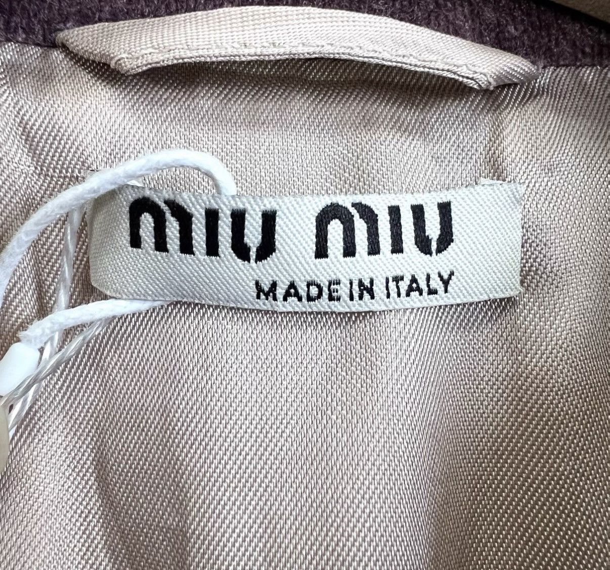 Miu Miu Miu Miu Pink-Purple Beaded Logo Velvet Coat K12 Size M / US 6-8 / IT 42-44 - 5 Thumbnail