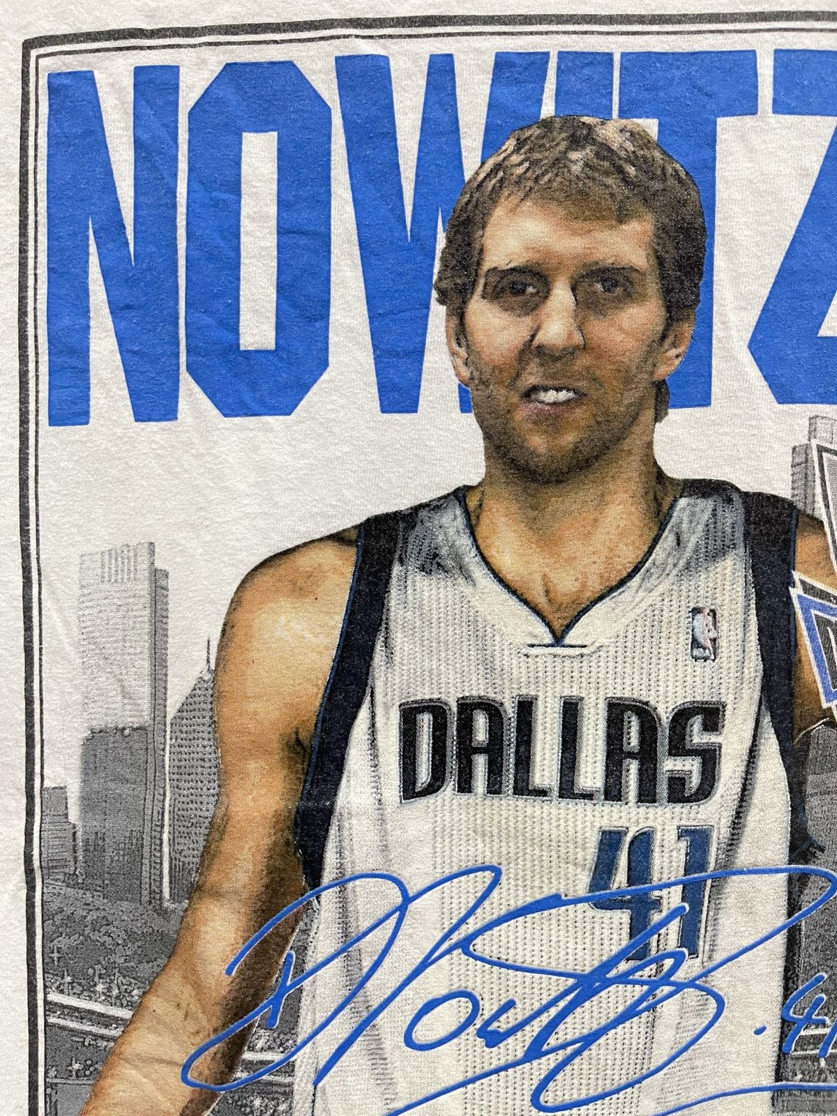 NBA Dirk Nowitzki Dallas Mavericks🔥🔥🔥 Size US M / EU 48-50 / 2 - 3 Thumbnail
