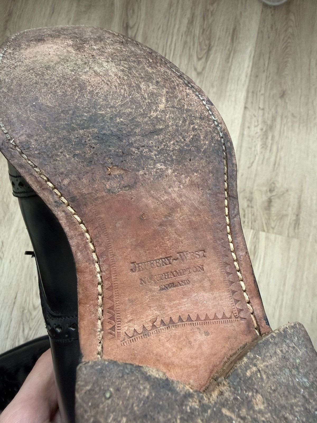 Jeffery West Jeffery West “Oldman” Black Leather Brogue Chukka Boots Size US 10 / EU 43 - 13 Thumbnail