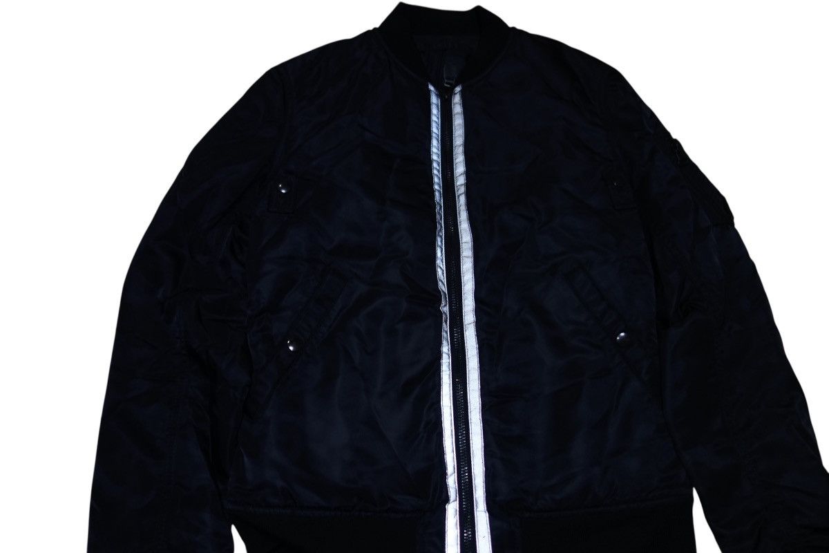 Helmut Lang Helmut Lang Archive Stitch Bomber Padded Jacket Size US M / EU 48-50 / 2 - 3 Thumbnail