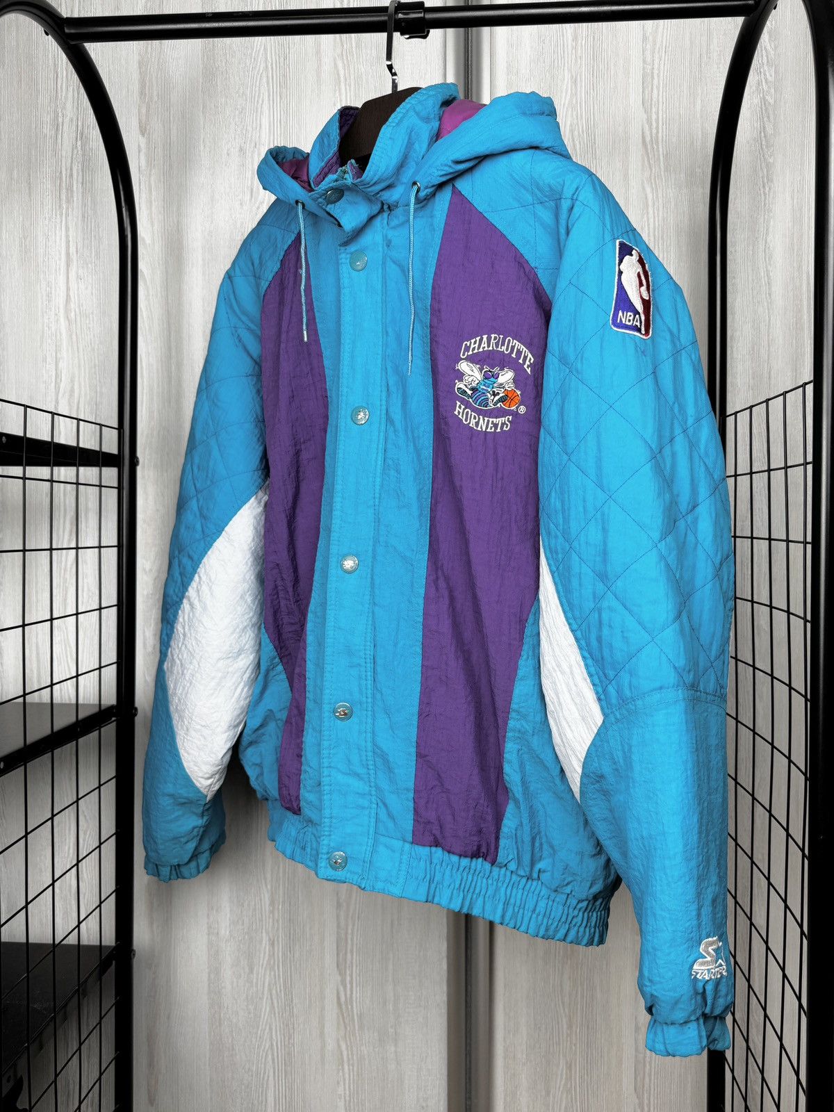 Starter Charlotte Hornets Starter 90s Vintage NBA Full Zip jacket L Size US L / EU 52-54 / 3 - 7 Thumbnail