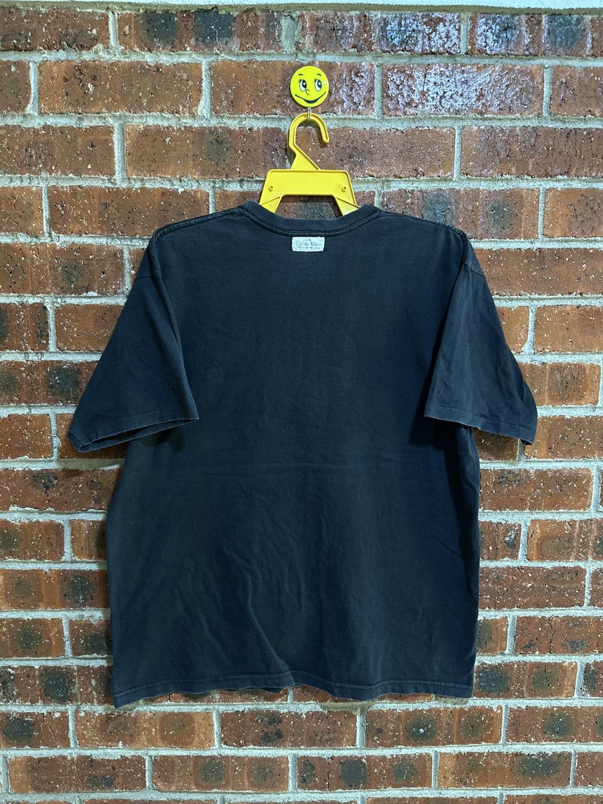 Calvin Klein × Vintage Vintage Calvin Klein Faded Tee Size US L / EU 52-54 / 3 - 6 Thumbnail