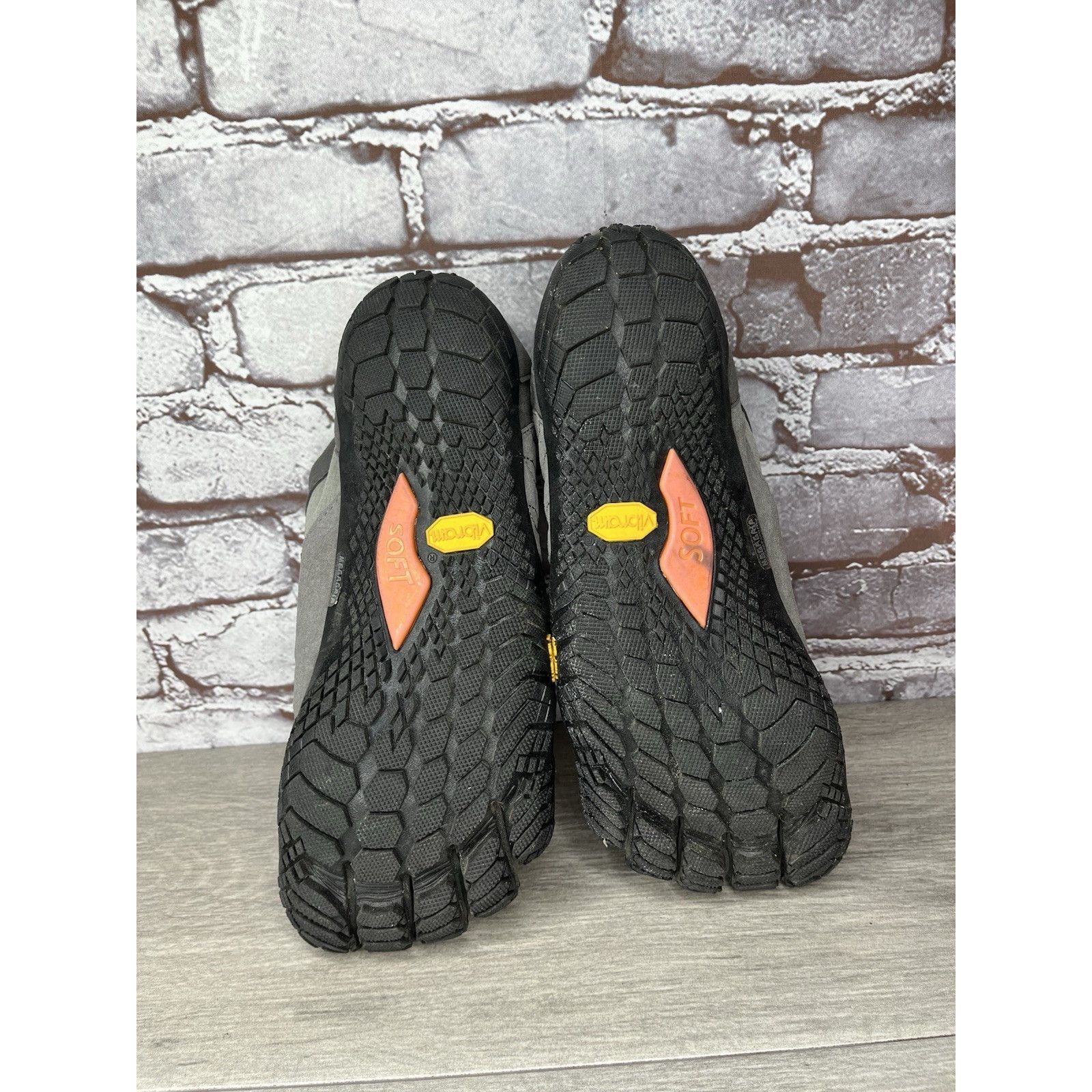 Vibram Vibram Fivefingers Trek Ascent Barefoot Shoes Minimal Men Sz Size US 10 / EU 43 - 21 Thumbnail