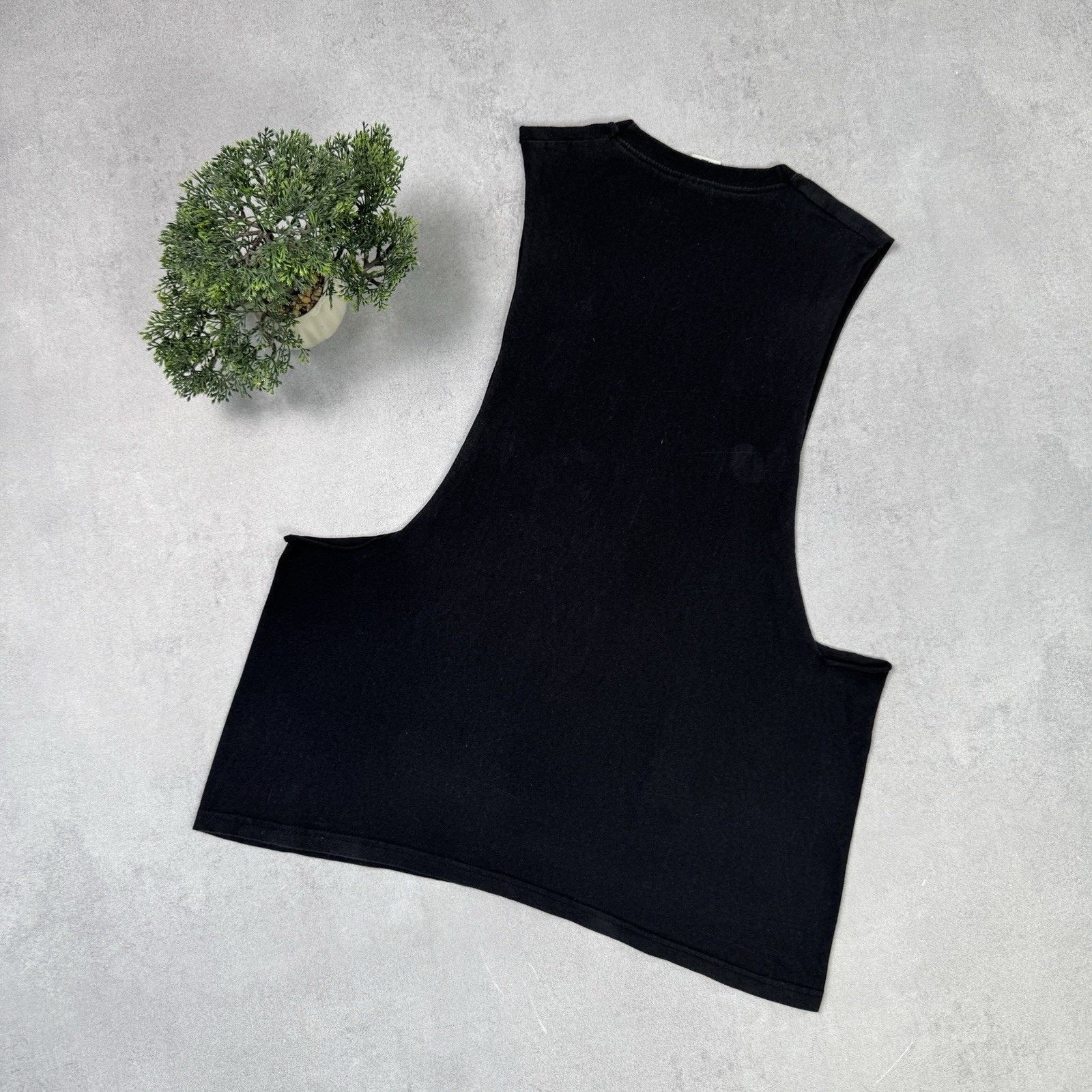 Vintage Ghost Wegber Band Tank Top Sleeveless Tee Black Size L Men Size US L / EU 52-54 / 3 - 9 Thumbnail