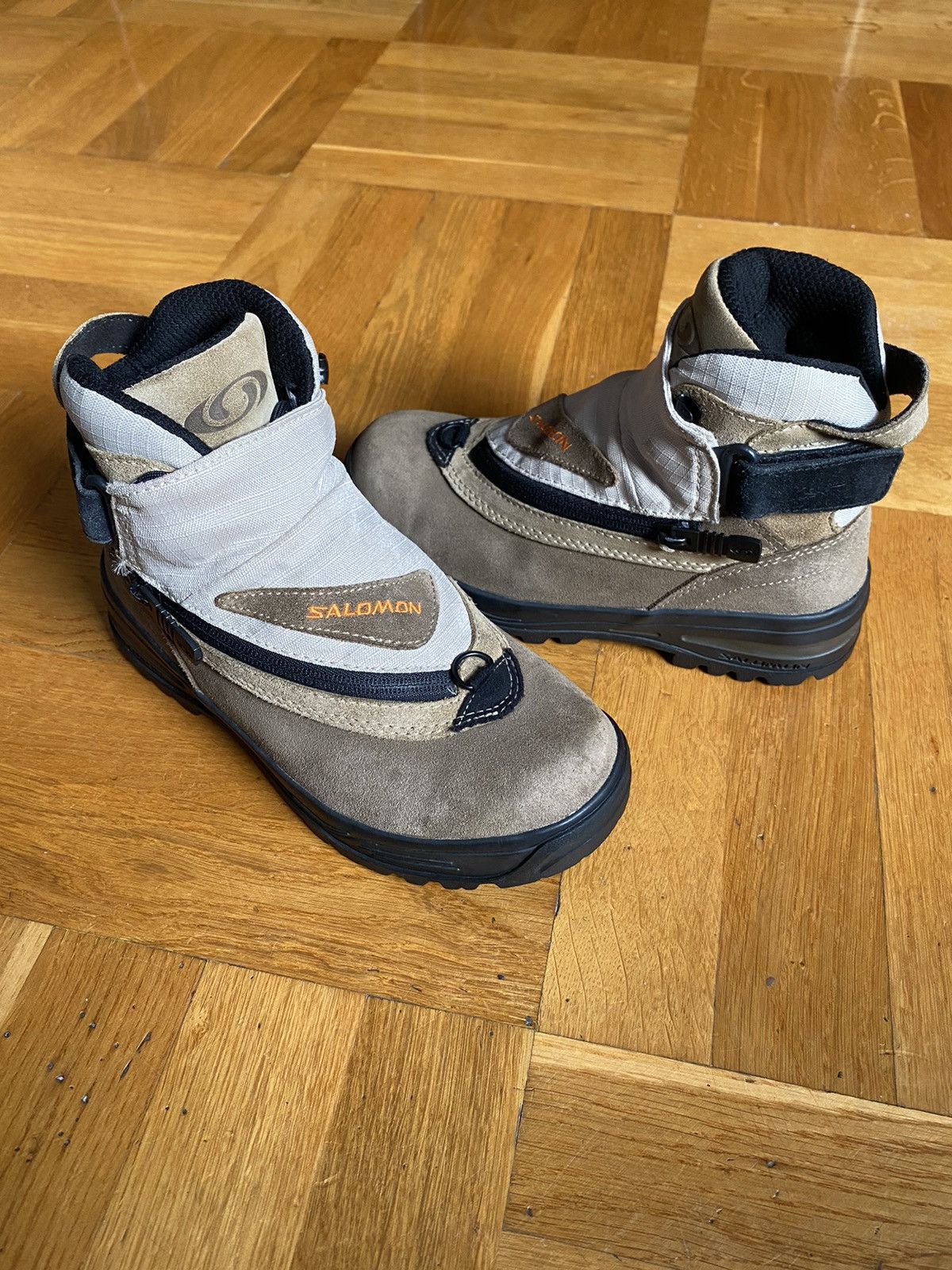 image of Outdoor Life x Salomon Vintage Adventure 7 Hiking Salomon Boots in Brown, Women's (Size 4)