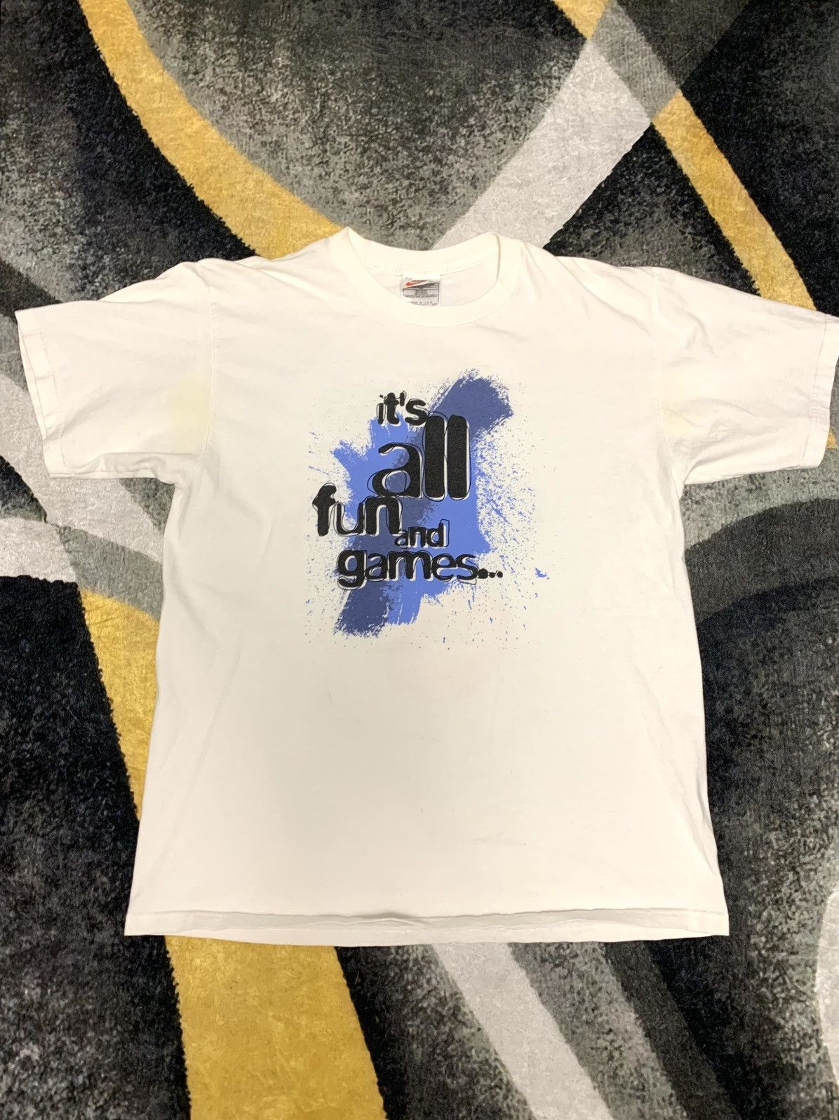 Nike Vintage Nike T-Shirt Chick Dunks On Your Face Size ONE SIZE - 1 Thumbnail