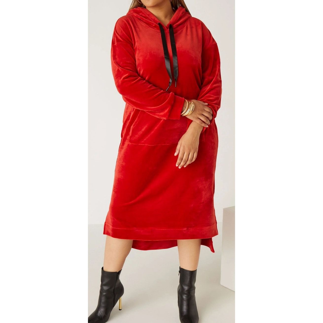 Other PLUS Size 22/24 3X | Women’s Hooded Velour Dress Loungewear Size 3XL / US 20-22 - 1 Thumbnail