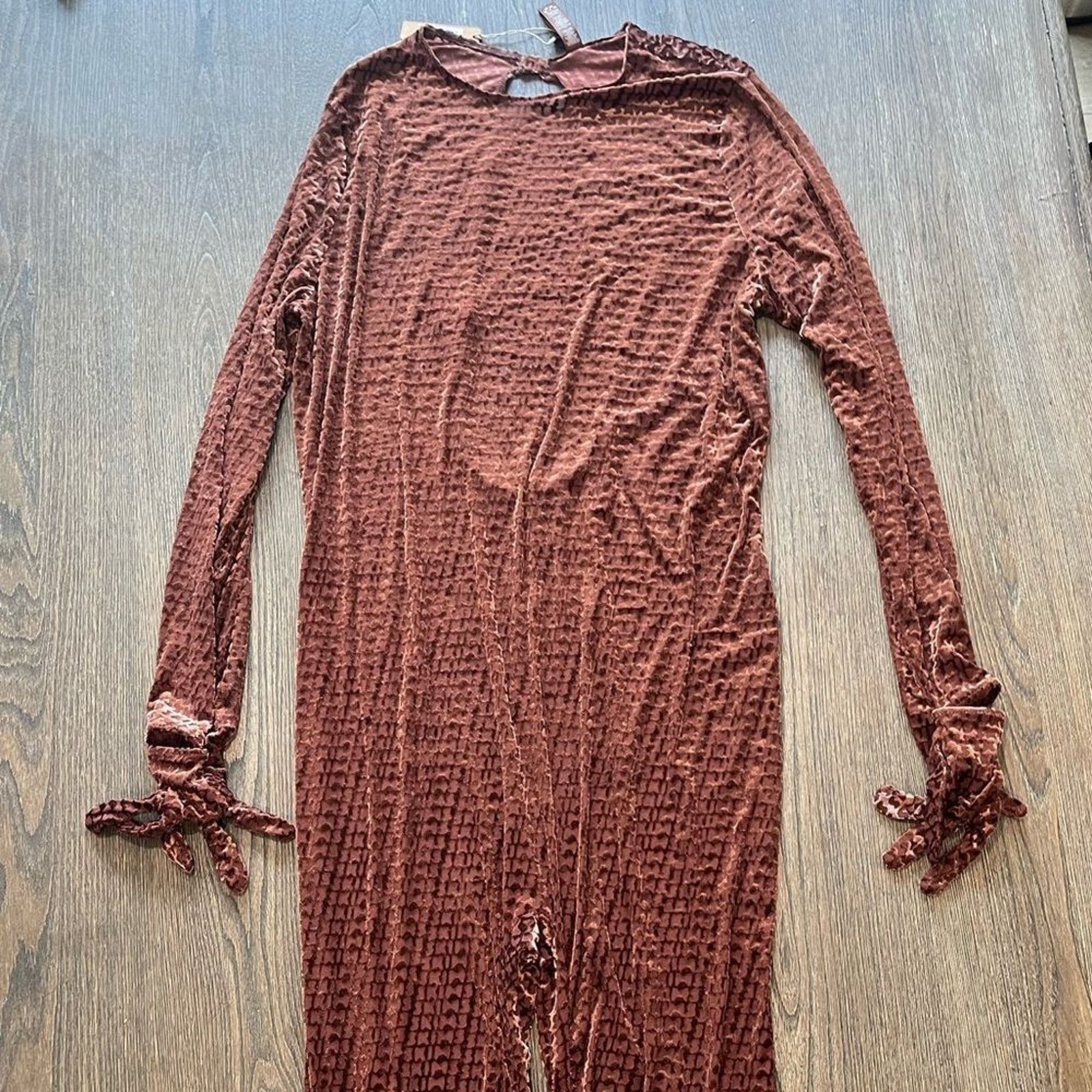 SKIMS NWT Skims Velvet Stirrup Catsuit Logo One-piece Jumpsuit 4X Size 38" / US 16 / IT 52 - 2 Thumbnail