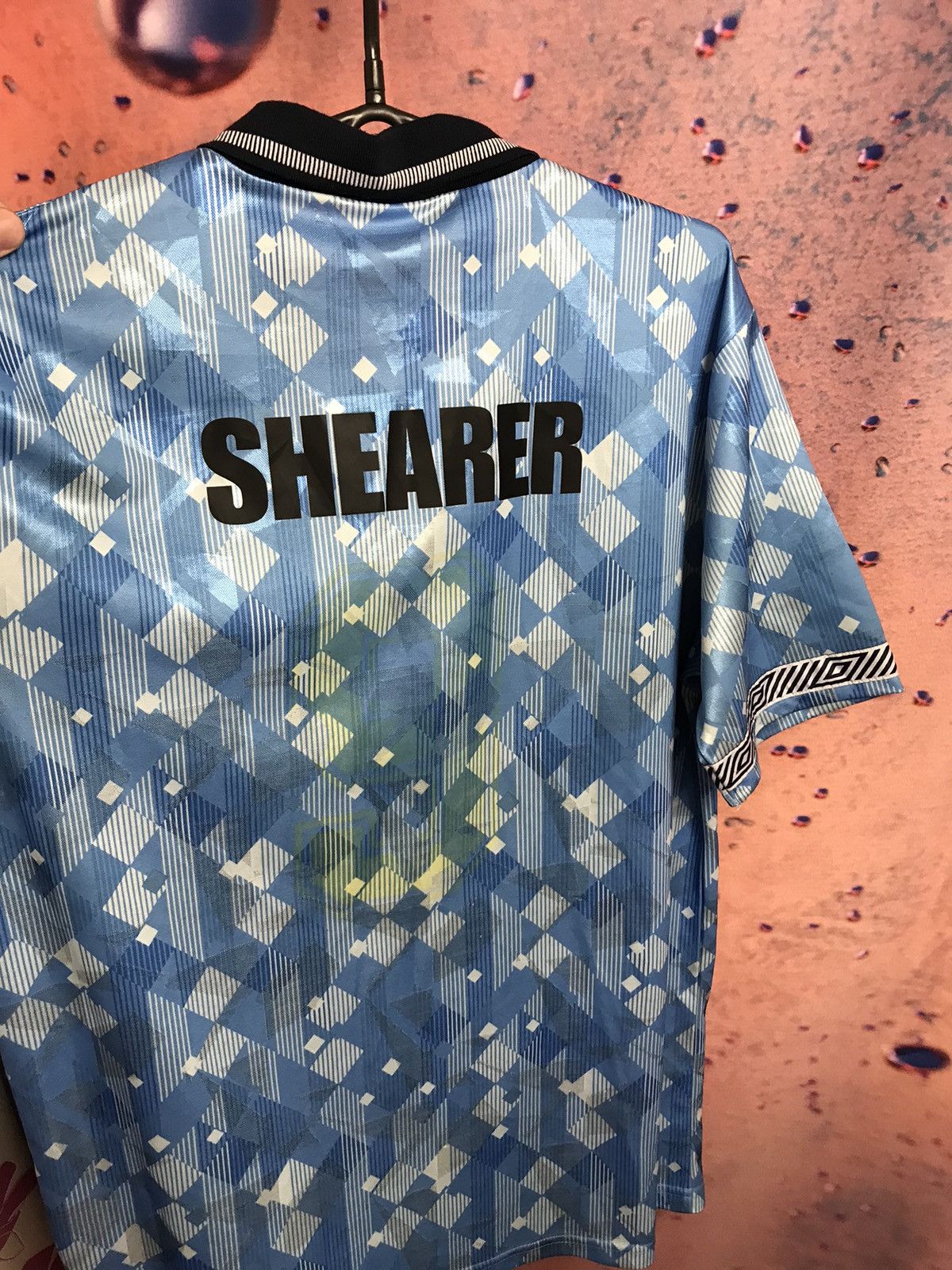 Vintage Vintage England Shearer Umbro soccer jersey Size US L / EU 52-54 / 3 - 8 Thumbnail