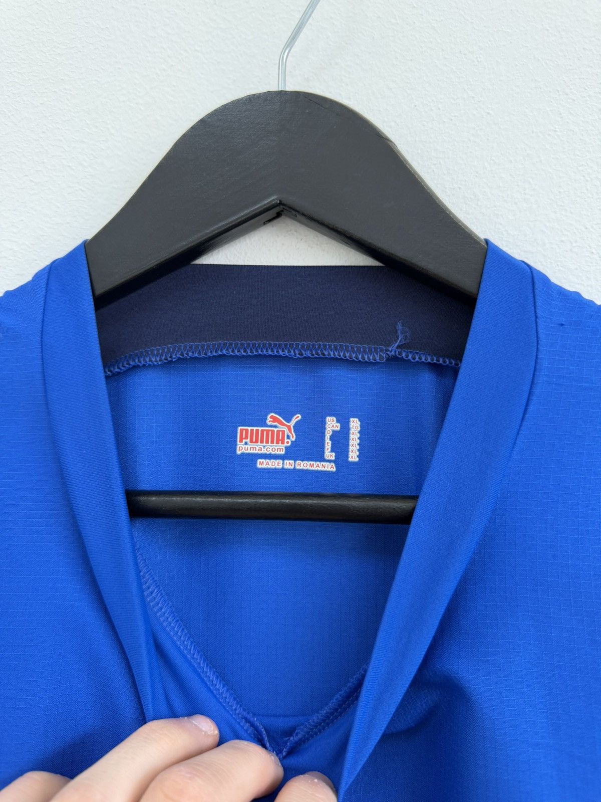 Other Puma Italy Football Jersey T-Shirt Y2K Size US L / EU 52-54 / 3 - 7 Thumbnail