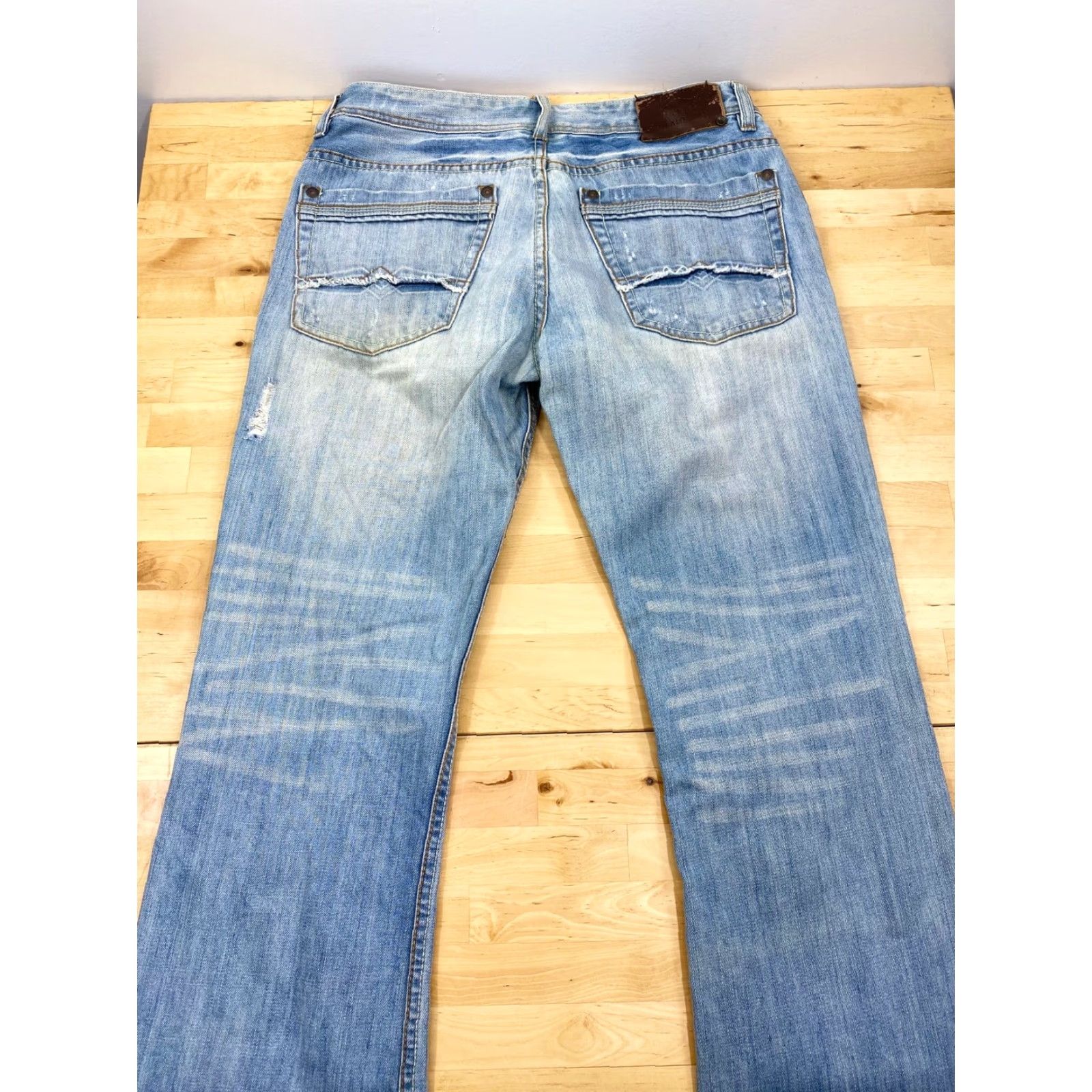 Vintage Buffalo Jeans David Bitton Men's 32 Bootcut Blue Denim Distress #2822 Jeans Blues Regular Jeans Mens Bootscut? Size US 33 - 3 Thumbnail