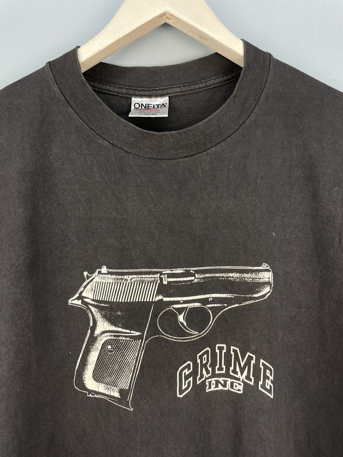 Vintage Vintage 90s Crime Inc. skateboard gangster t shirt Size US L / EU 52-54 / 3 - 3 Thumbnail