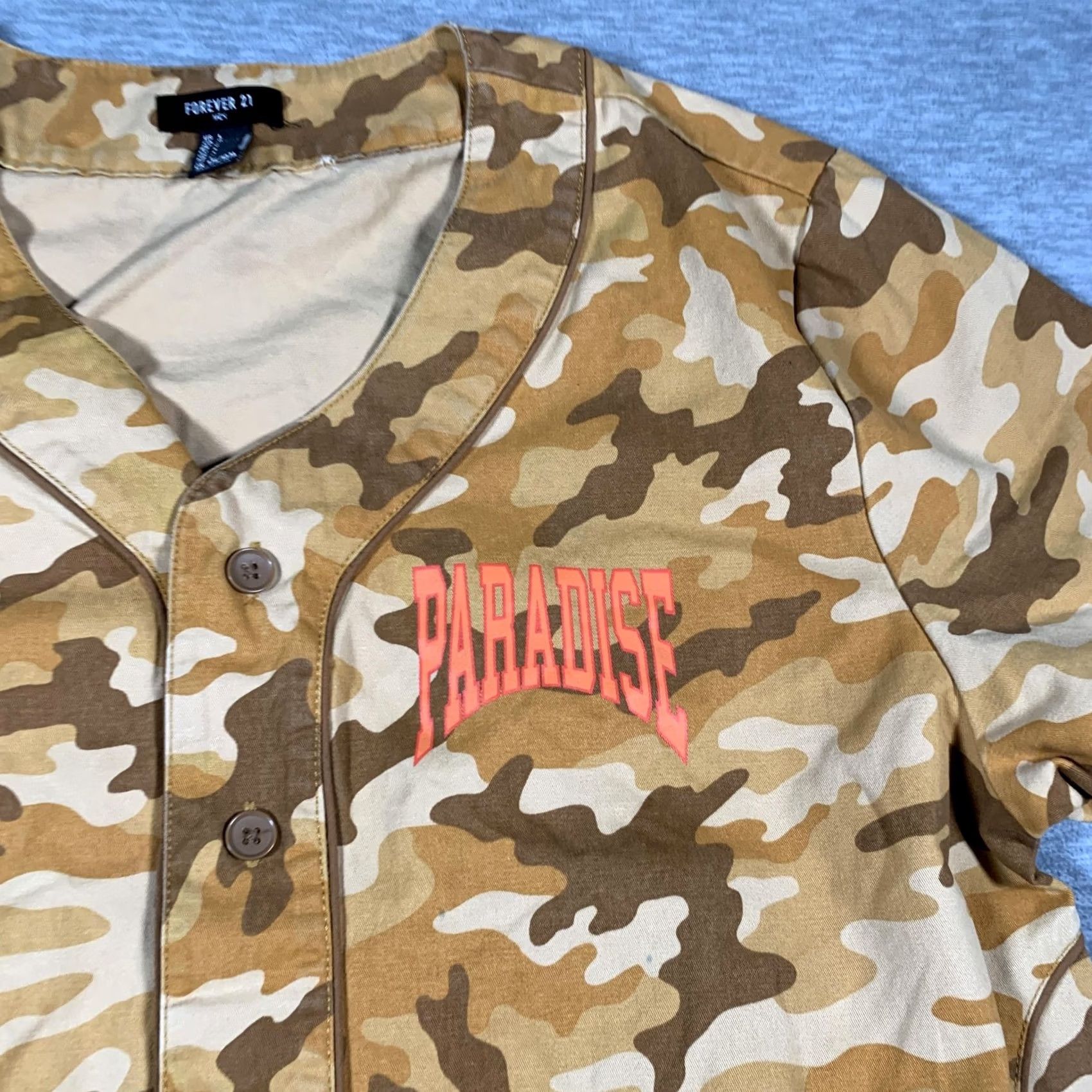 Forever 21 FOREVER 21 Shirt Mens M Brown Camo Baseball Jersey Button Front Paradise Size US M / EU 48-50 / 2 - 4 Thumbnail