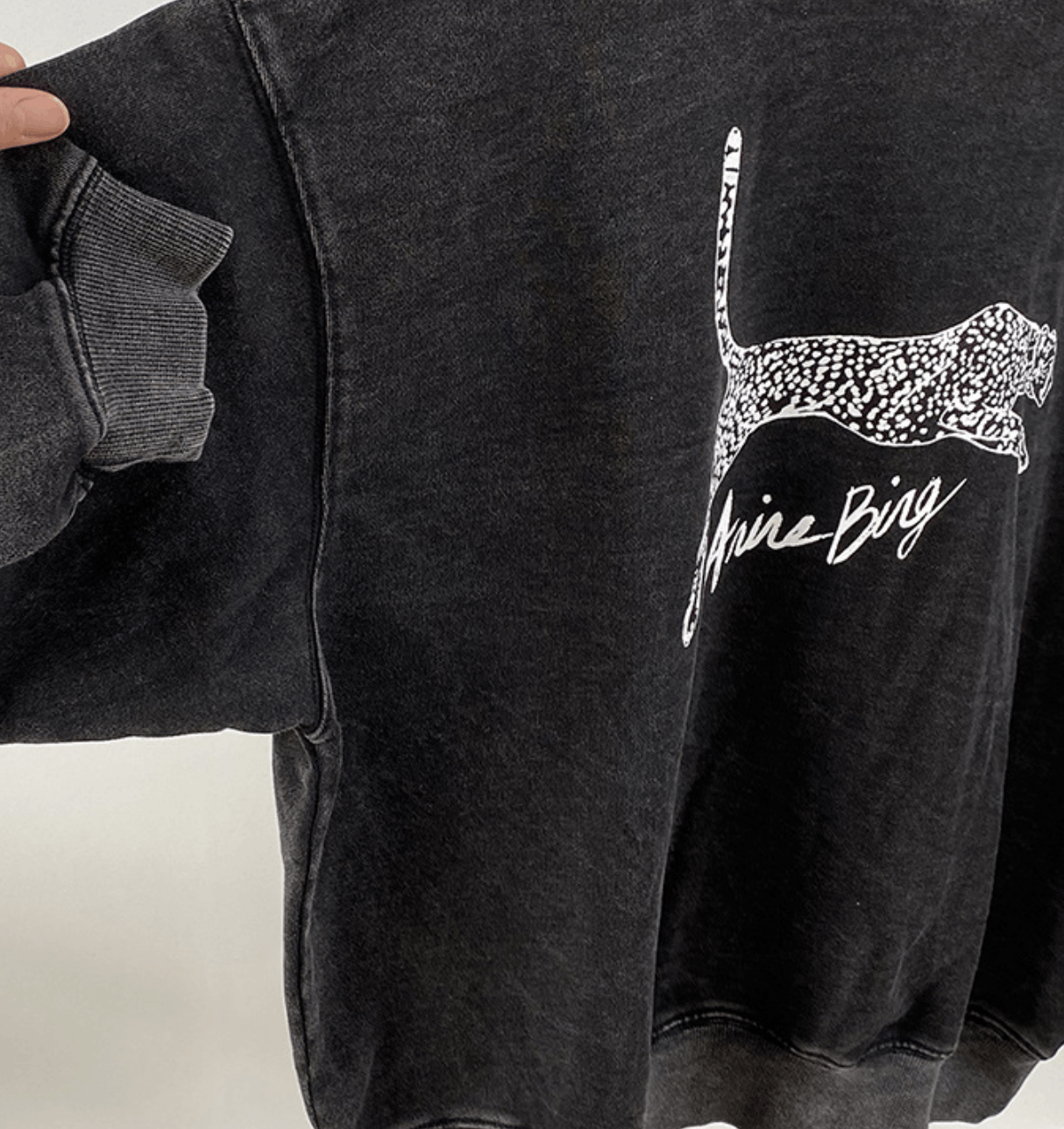 Anine Bing Anine Bing Spencer Spotted Leopard Sweatshirt Size M / US 6-8 / IT 42-44 - 5 Thumbnail