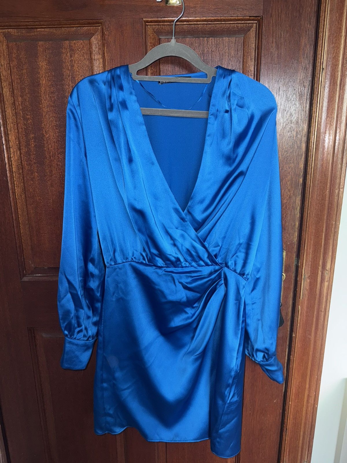 Zara Zara Blue satin dress Size S / US 4 / IT 40 - 1 Thumbnail