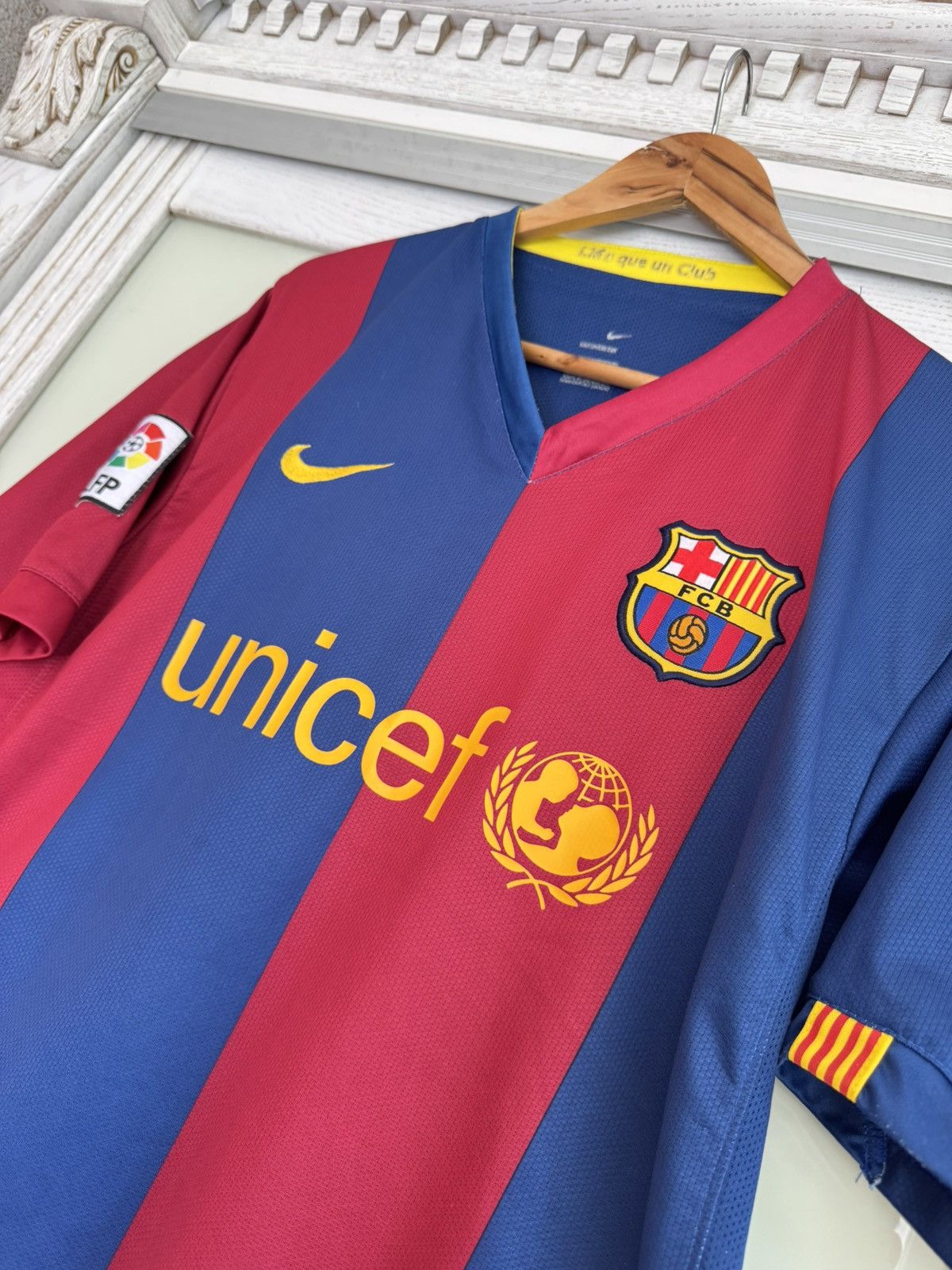 Nike × Vintage Vintage Gudjohnsen #7 Barcelona 2006-2007 Home Soccer Jersey Size US L / EU 52-54 / 3 - 6 Thumbnail