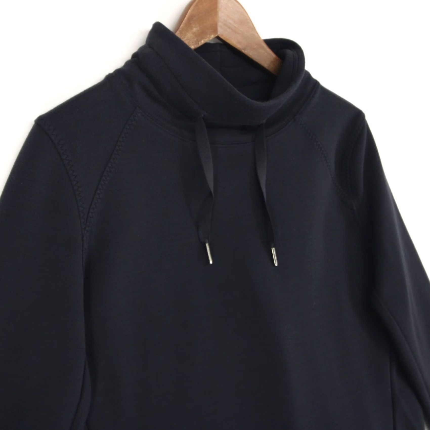 Spanx Spanx AirEssentials Pullover S Black Mock Neck Spacer Fabric Drawstring Athleisure Size S / US 4 / IT 40 - 2 Thumbnail