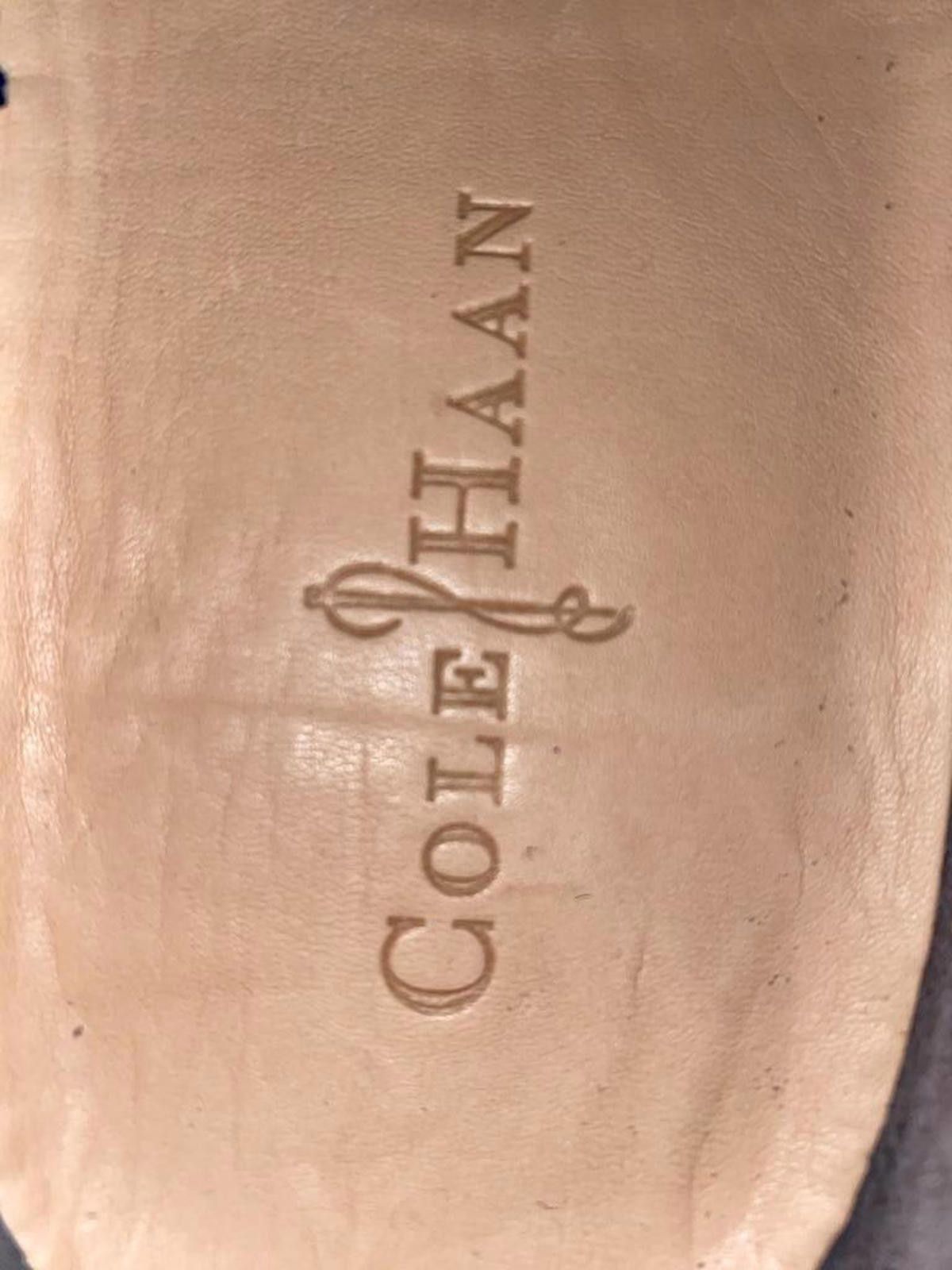 Florsheim COLE HAAN Size 10 Tan Brogues Leather Brogue Lace Up Shoes Size US 10 / EU 43 - 8 Thumbnail