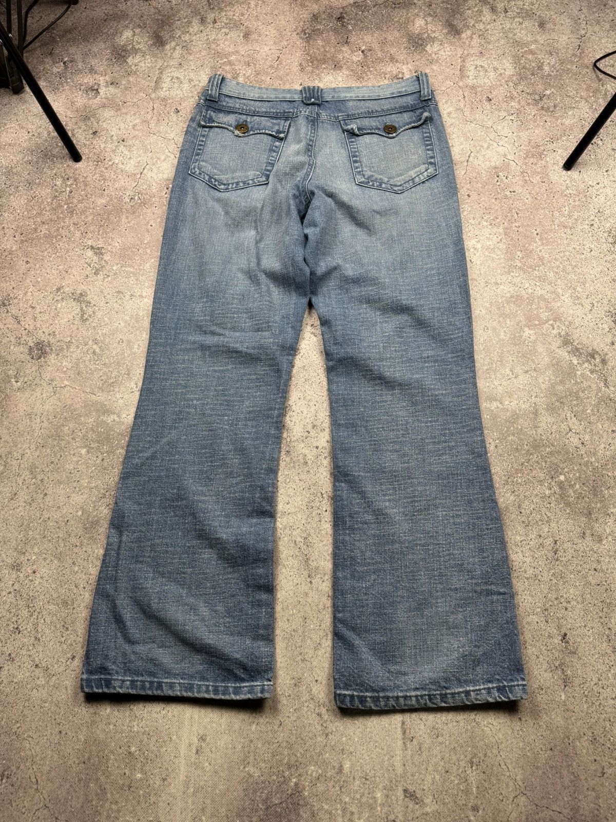Japanese Brand Vintage Flared Distressed Jeans Japanesse Baggy Wide Y2K Size US 32 / EU 48 - 2 Thumbnail