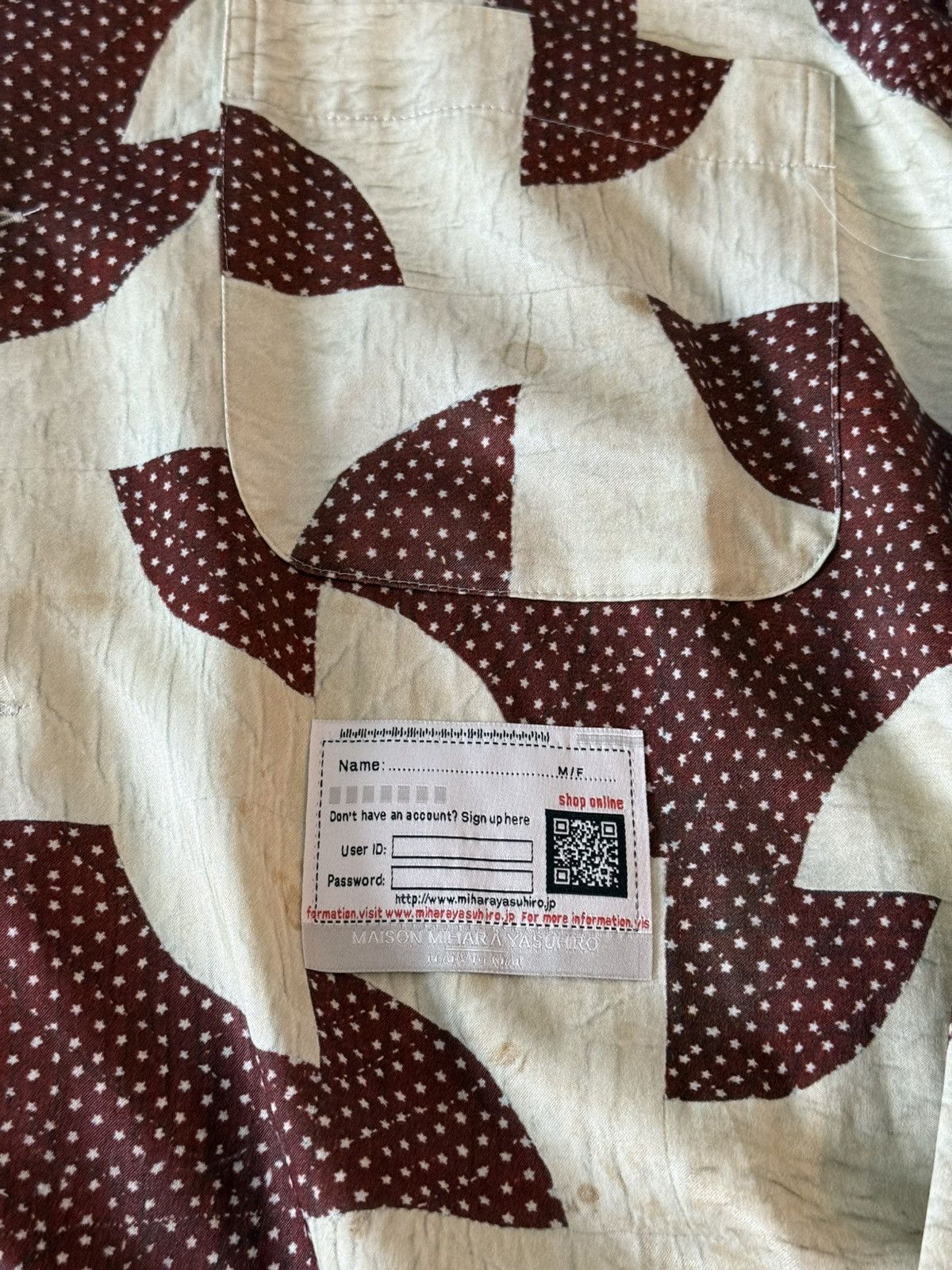 Maison MIHARA YASUHIRO Maison Mihara Yasuhiro Drunker's Path Shirt 'Red' Size US XXS / EU 40 - 2 Thumbnail
